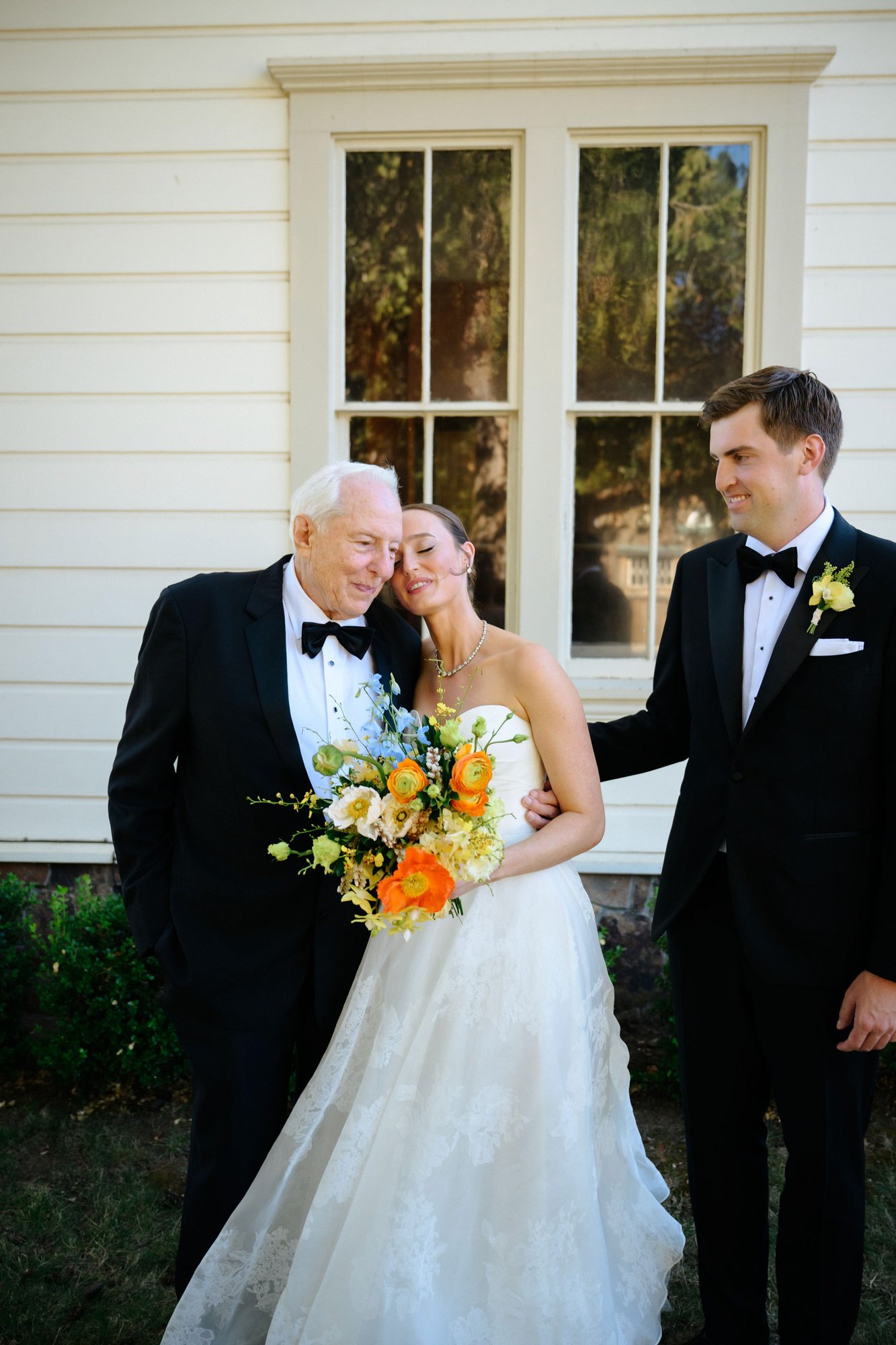 triple-s-ranch-calistoga-wedding-portraits-009.jpg