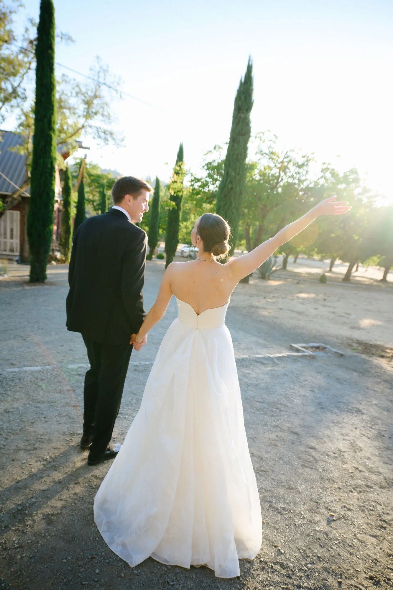 triple-s-ranch-calistoga-wedding-golden-hour-portraits-025.jpg