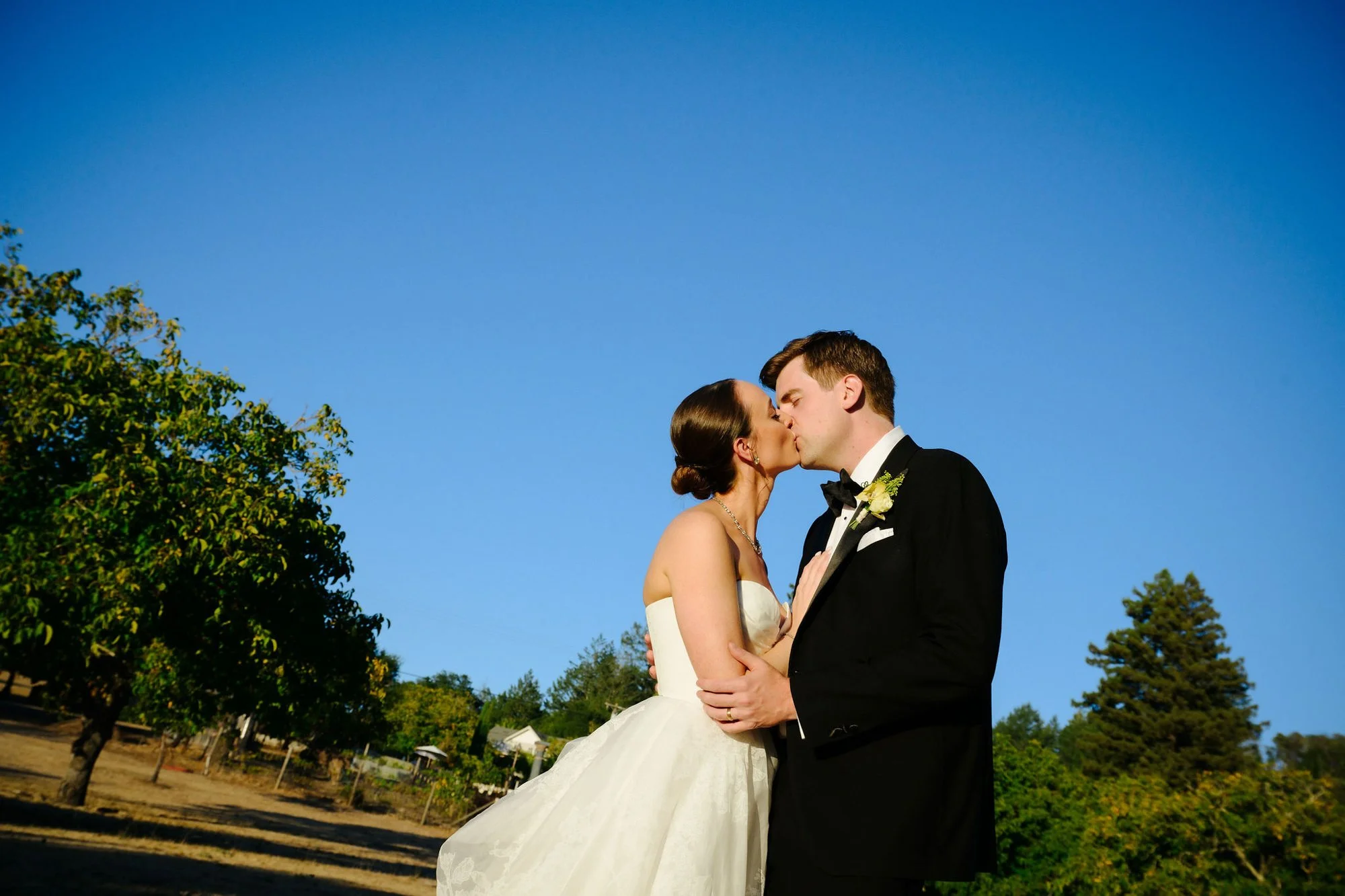 triple-s-ranch-calistoga-wedding-golden-hour-portraits-026.jpg