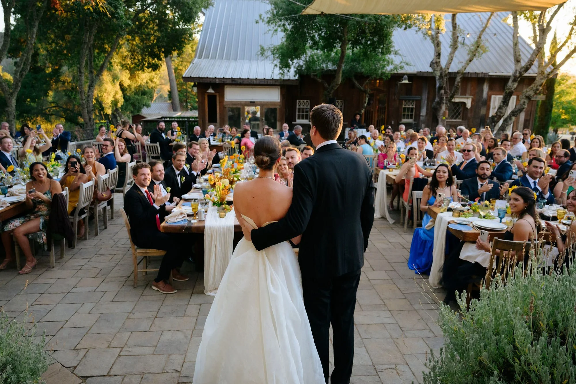 triple-s-ranch-calistoga-wedding-dinner-040.jpg