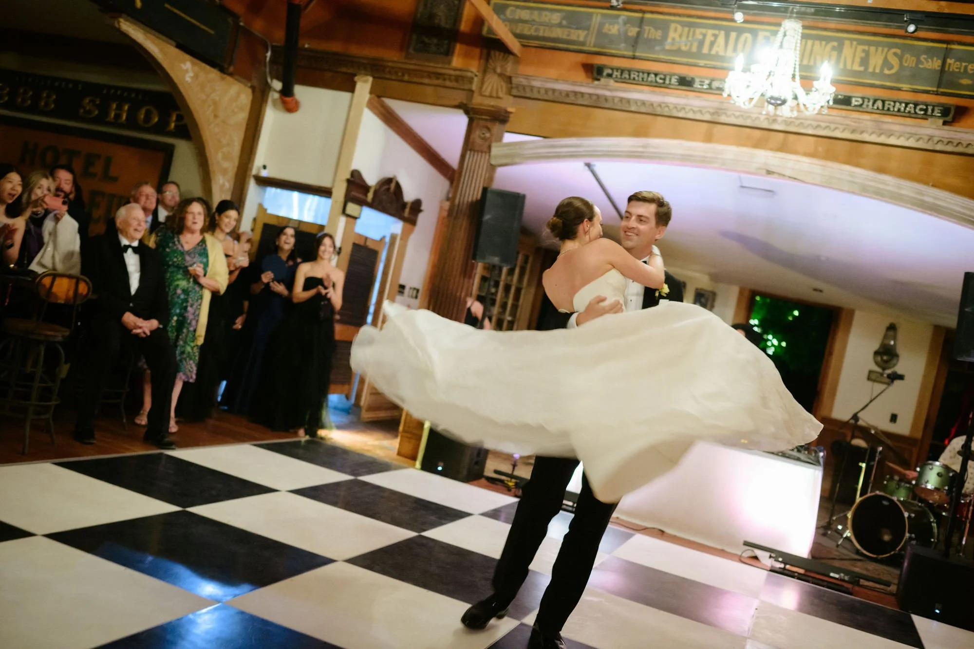 triple-s-ranch-calistoga-wedding-dancing-047.jpg