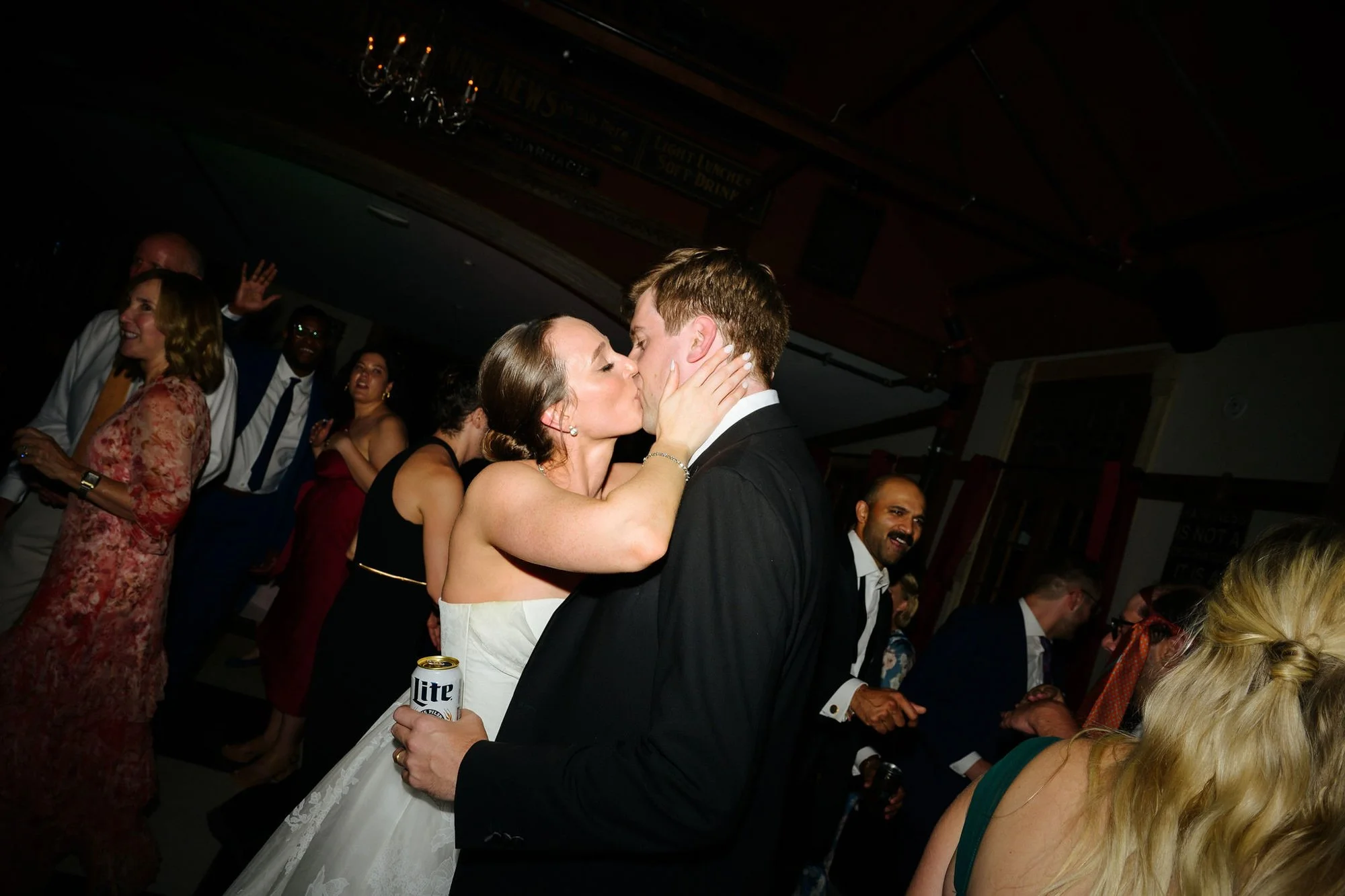 triple-s-ranch-calistoga-wedding-dancing-050.jpg