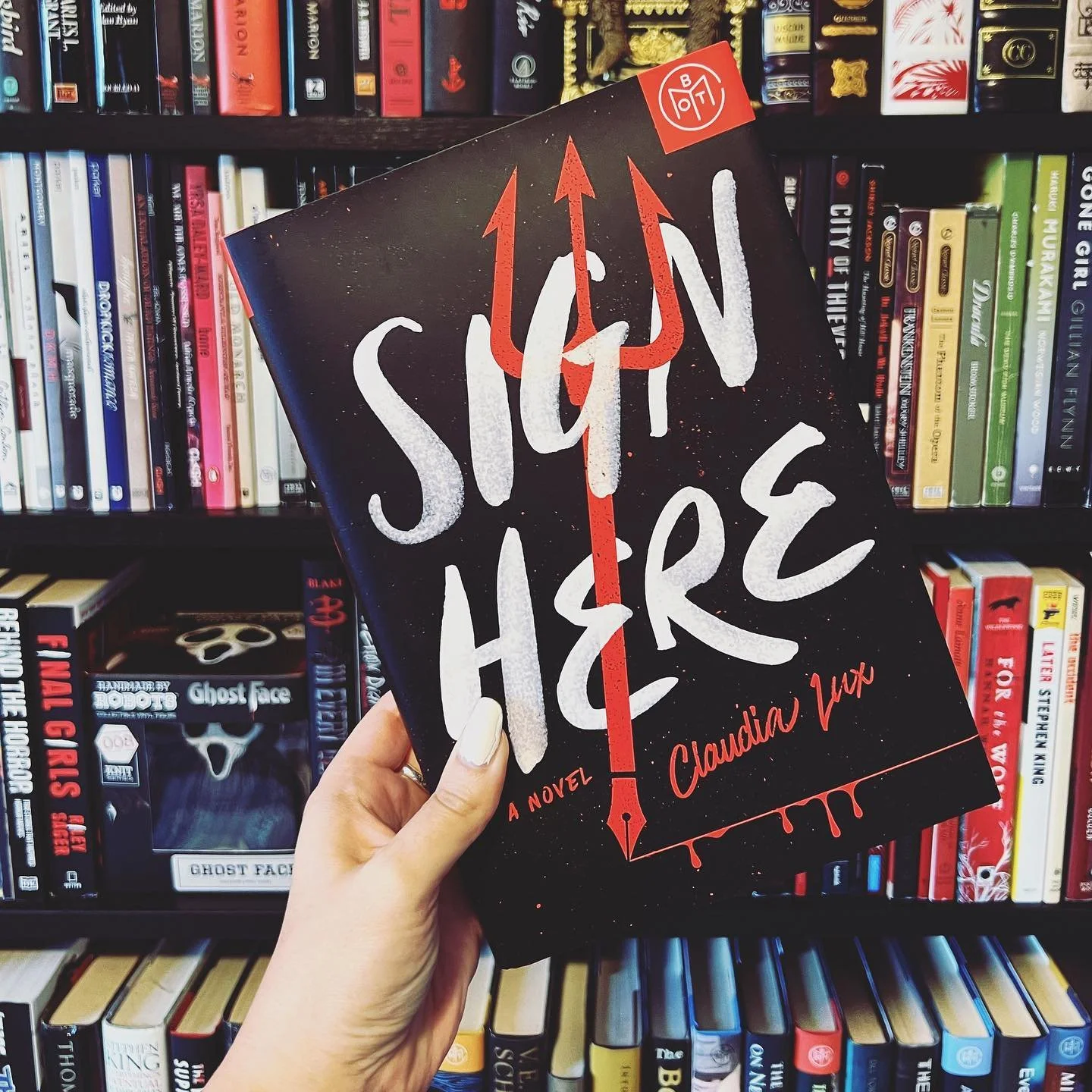 BOOK REVIEW: Sign Here by Claudia Lux