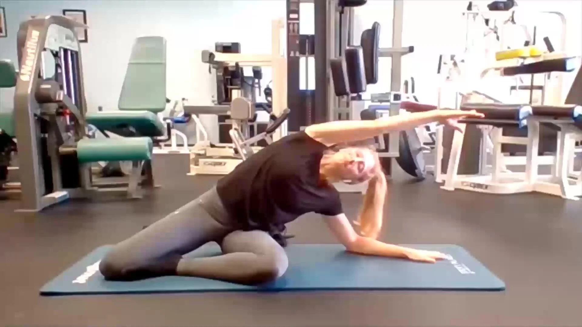 November 18 Mat Class_Moment(2).jpg