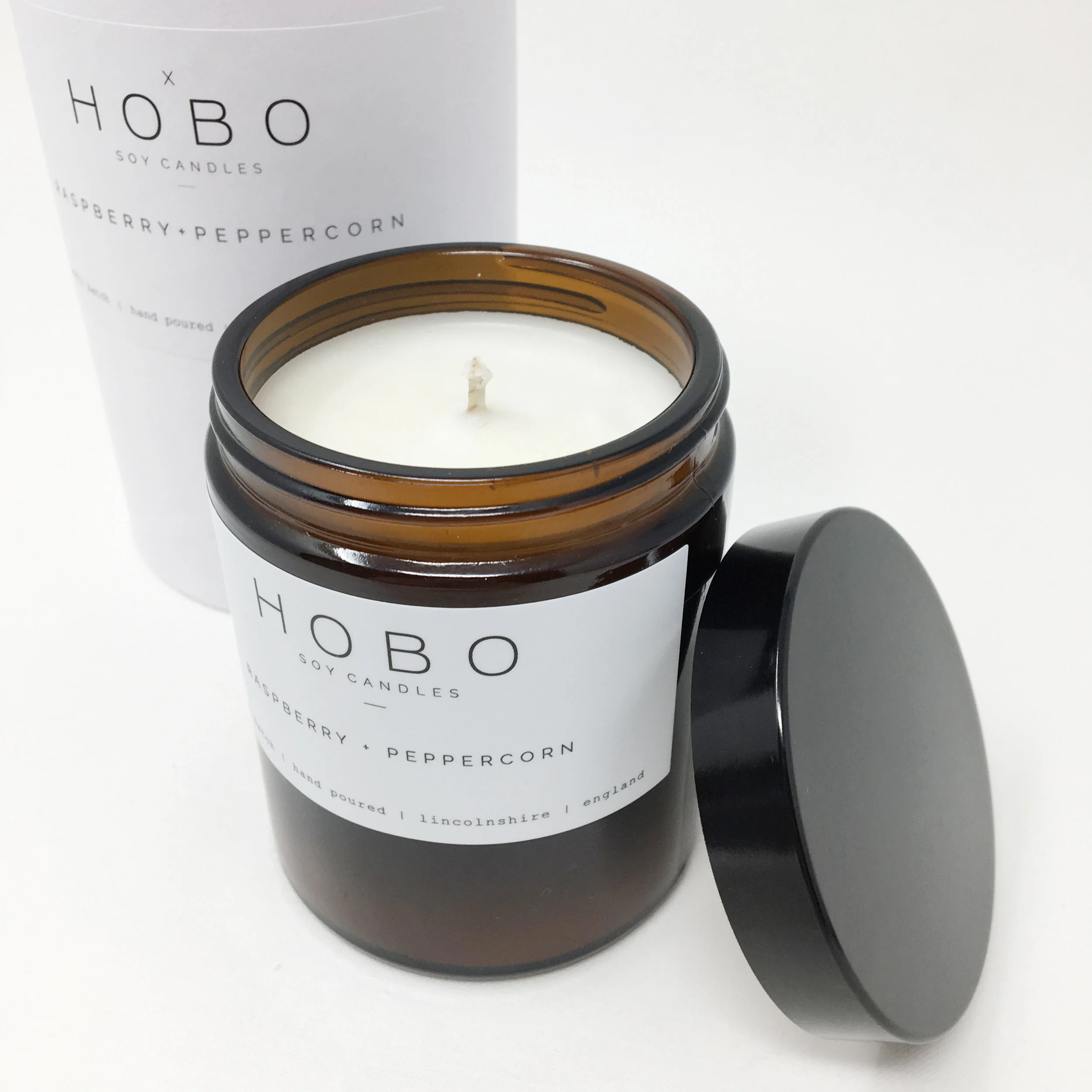 hobo-candle-raspberry-peppercorn-m-1.jpg