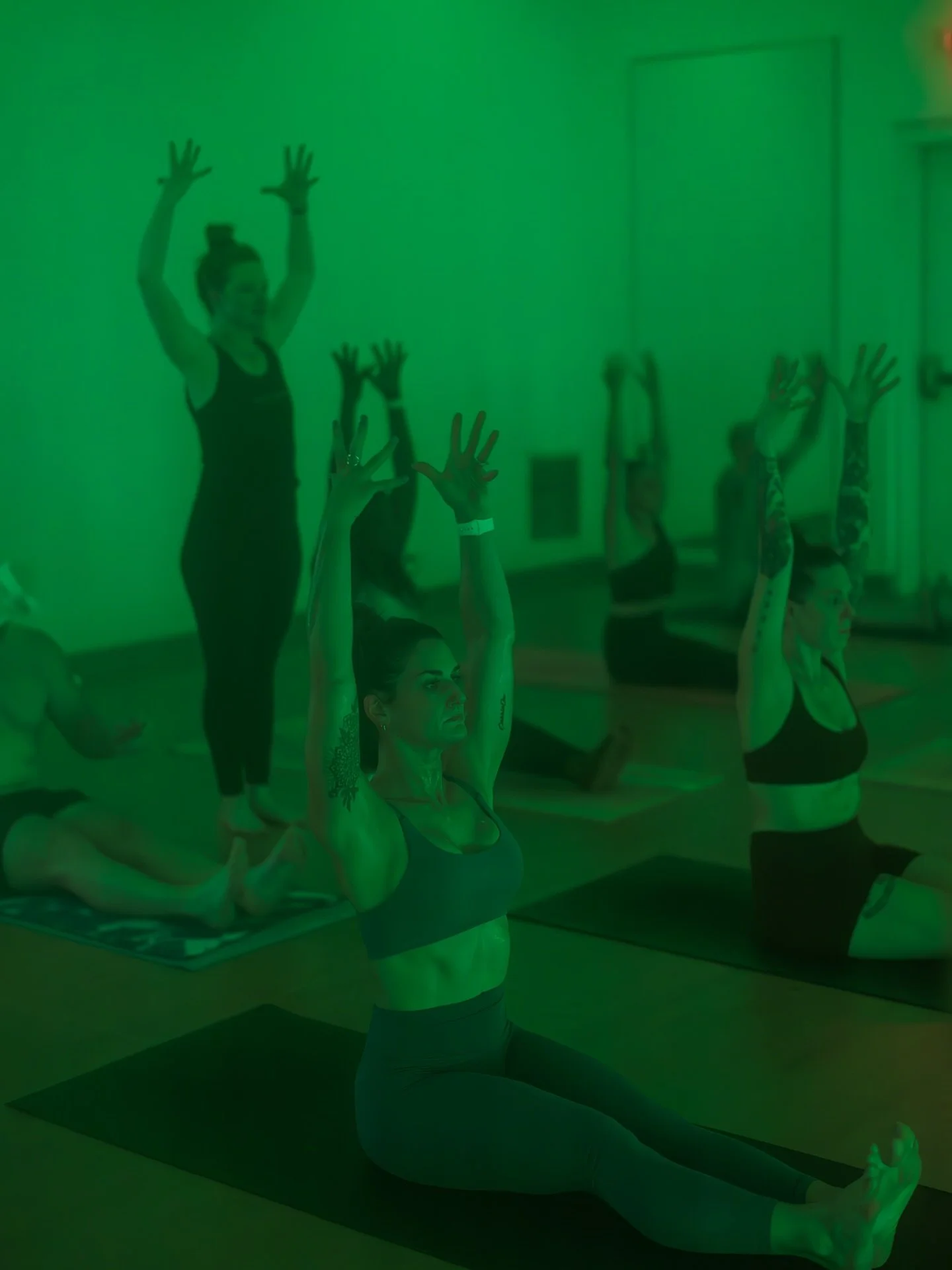 Reach for progress, not perfection. 🙏 Here’s your reminder as we step into a new month this week, to let go of what’s weighing you down, and make space for what’s meant to grow. 
Flow into a new month with purpose—it’s