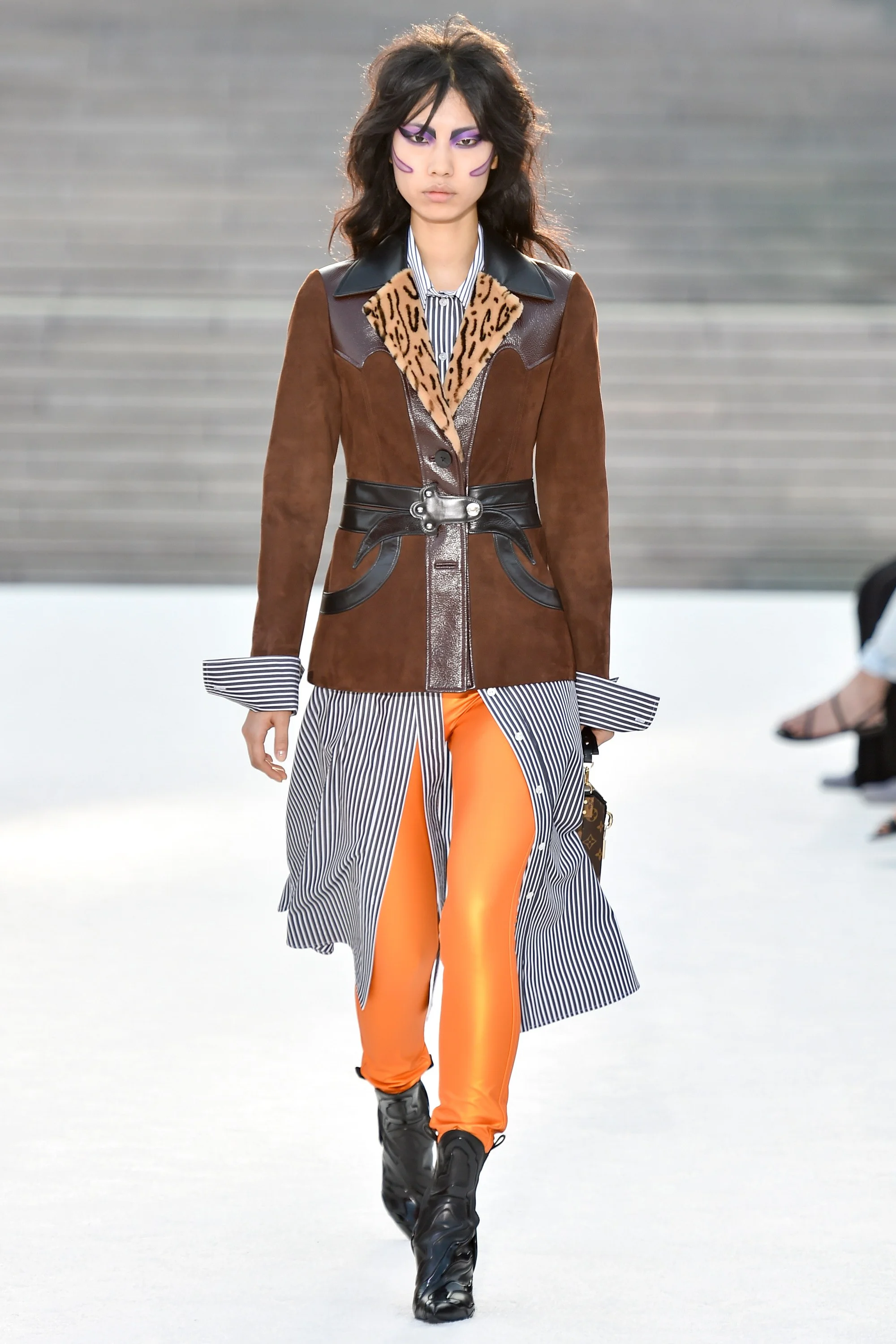 Louis_vuitton_cruise_ss18_0047.jpg