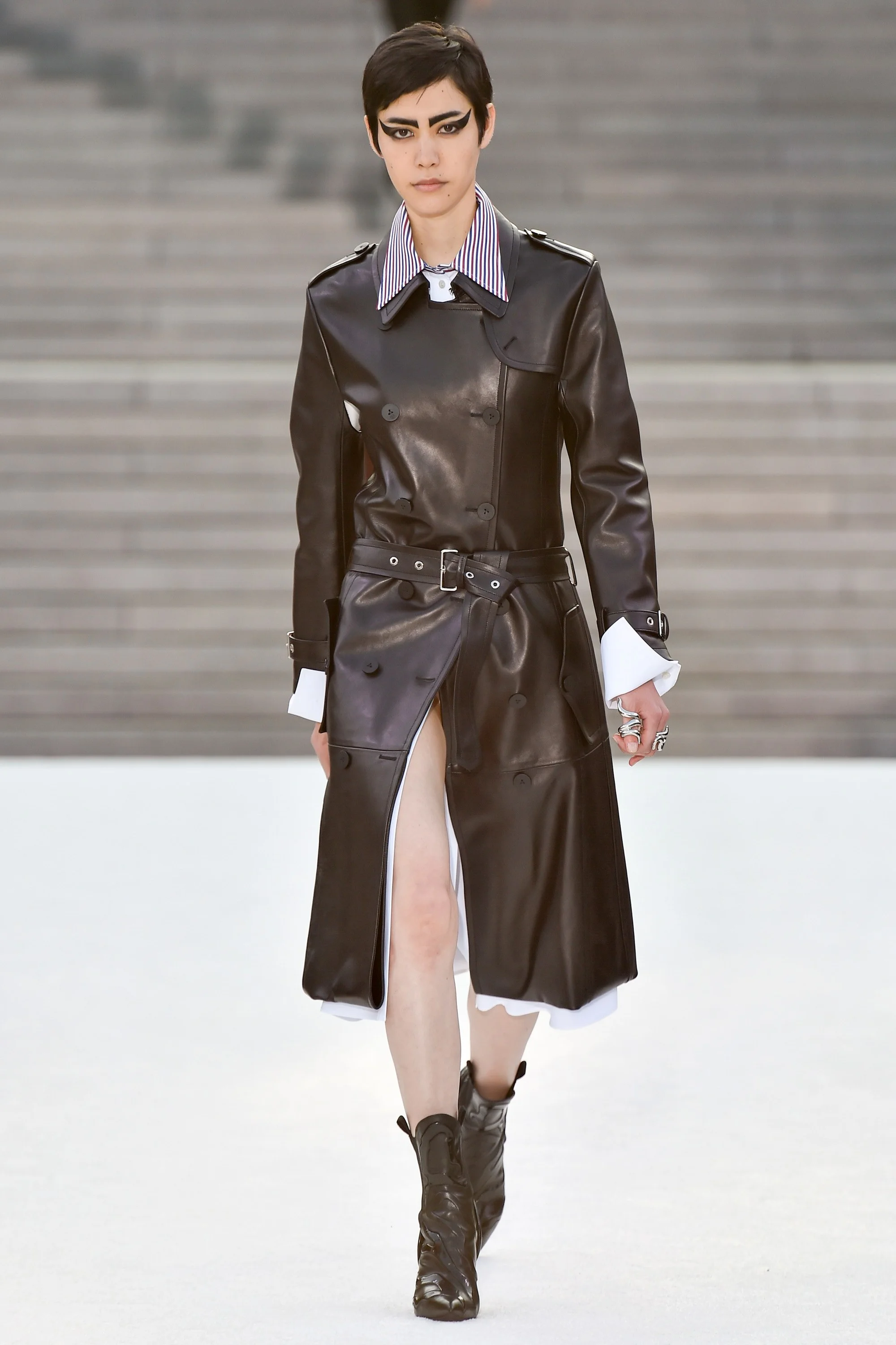 Louis_vuitton_cruise_ss18_0235.jpg
