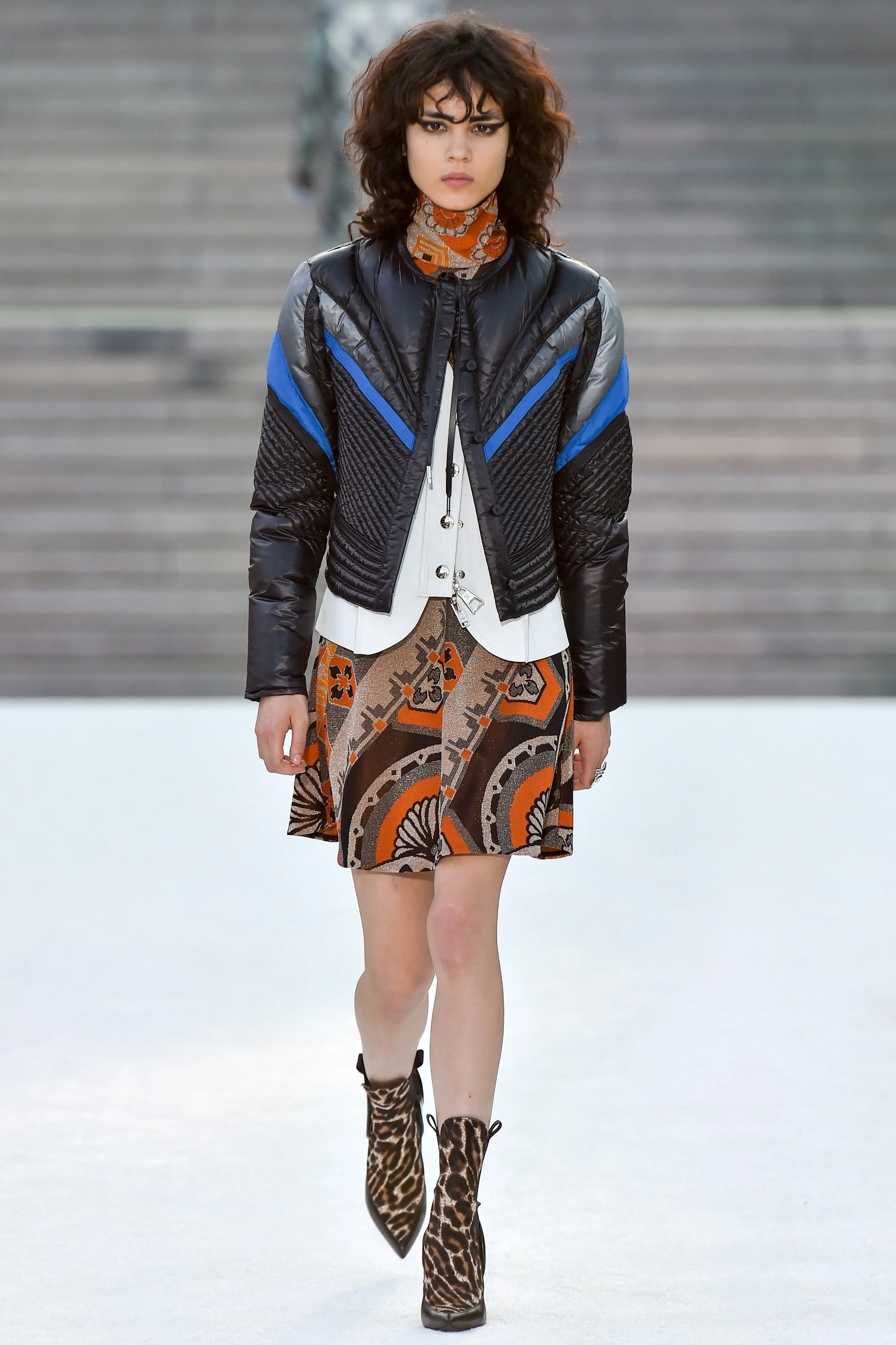 Louis_vuitton_cruise_ss18_0420.jpg
