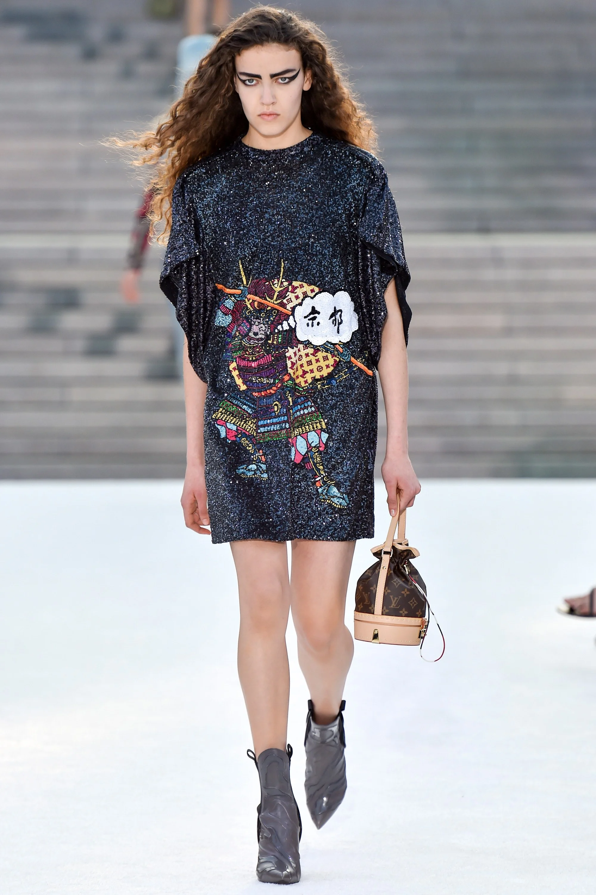 Louis_vuitton_cruise_ss18_0516.jpg