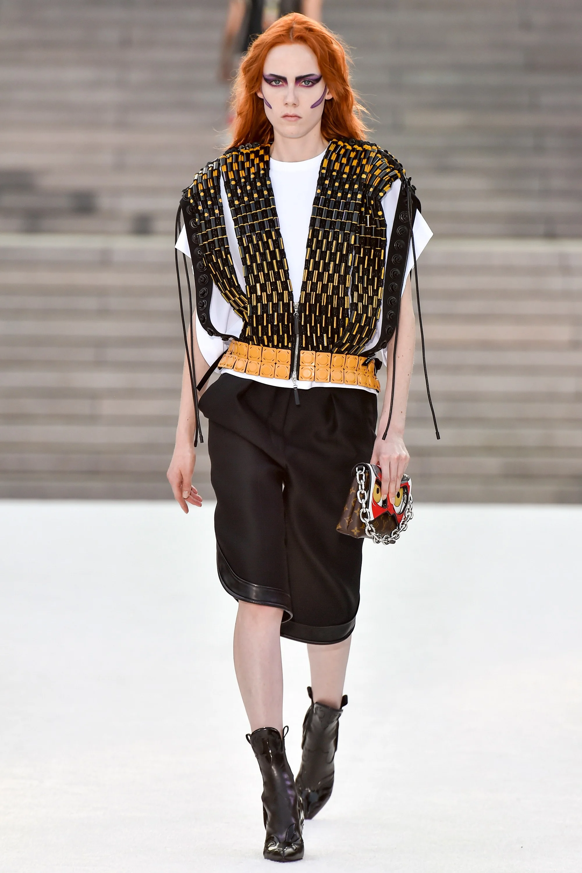 Louis_vuitton_cruise_ss18_0691.jpg