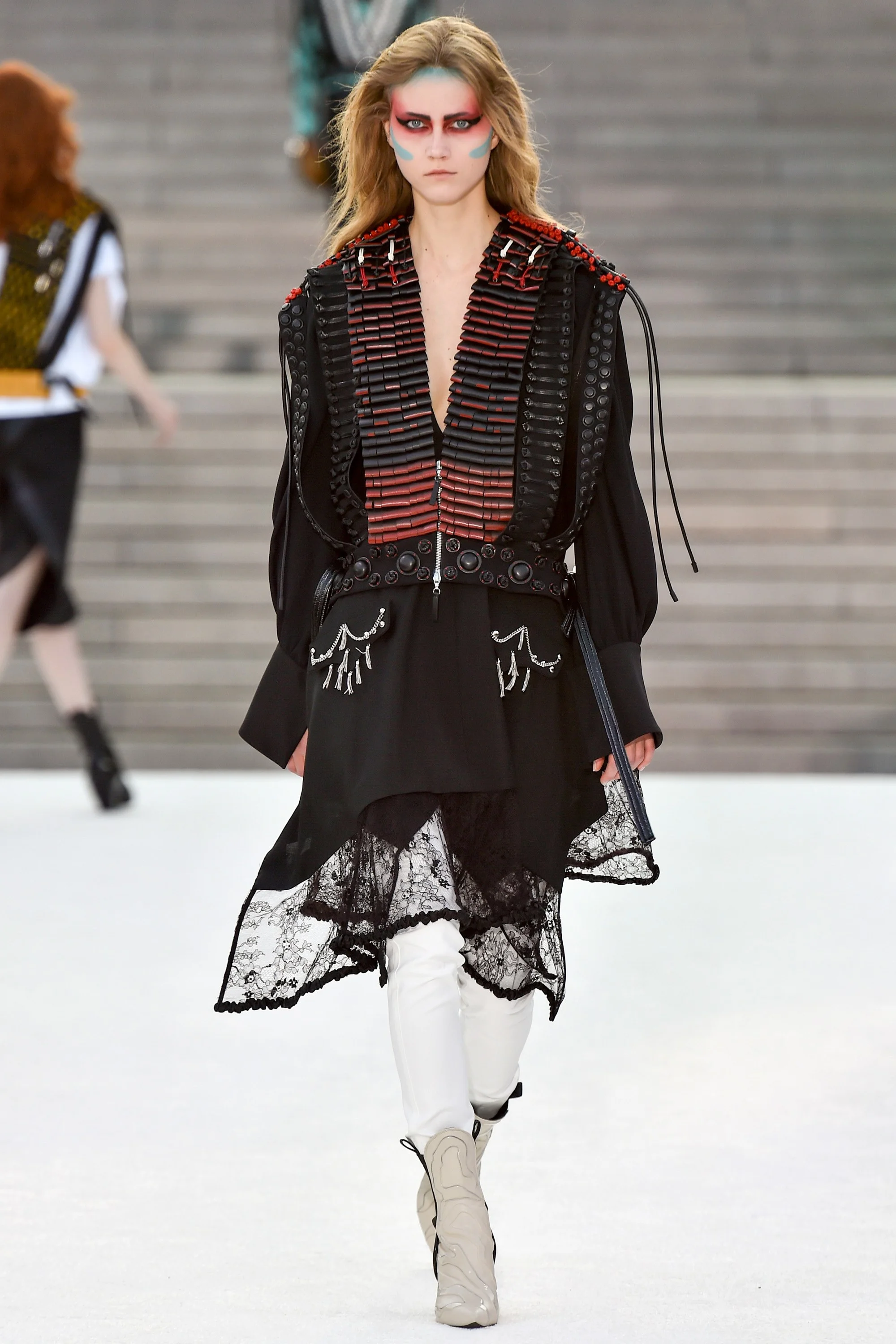 Louis_vuitton_cruise_ss18_0738.jpg