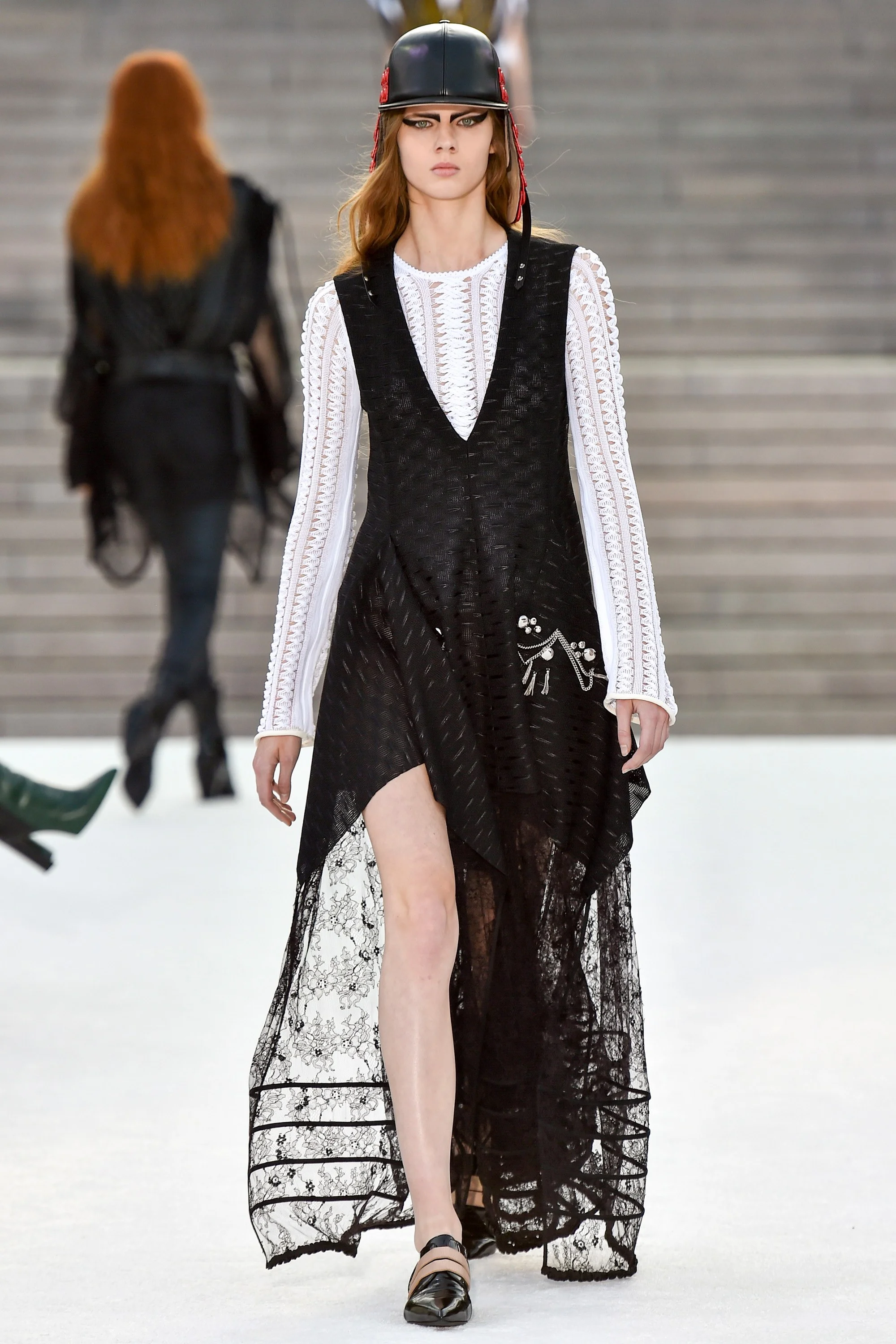 Louis_vuitton_cruise_ss18_0757.jpg