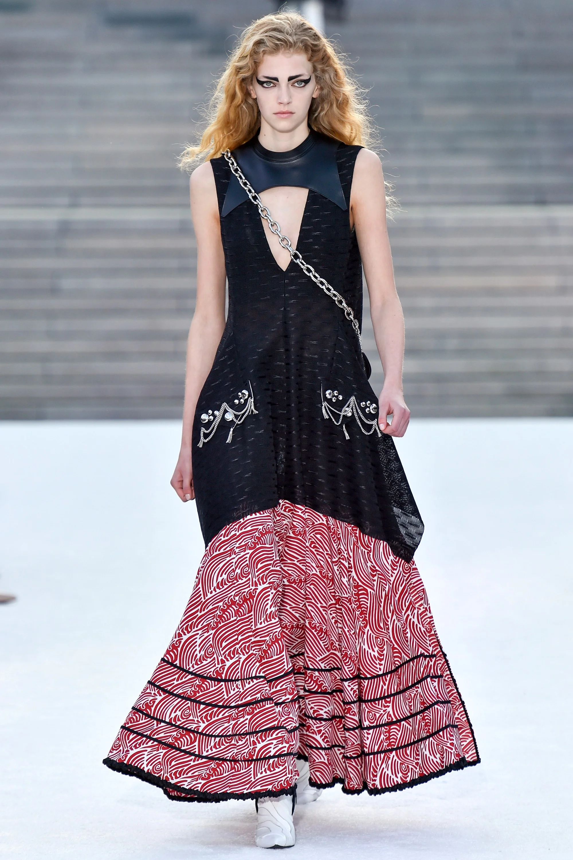 Louis_vuitton_cruise_ss18_0810.jpg