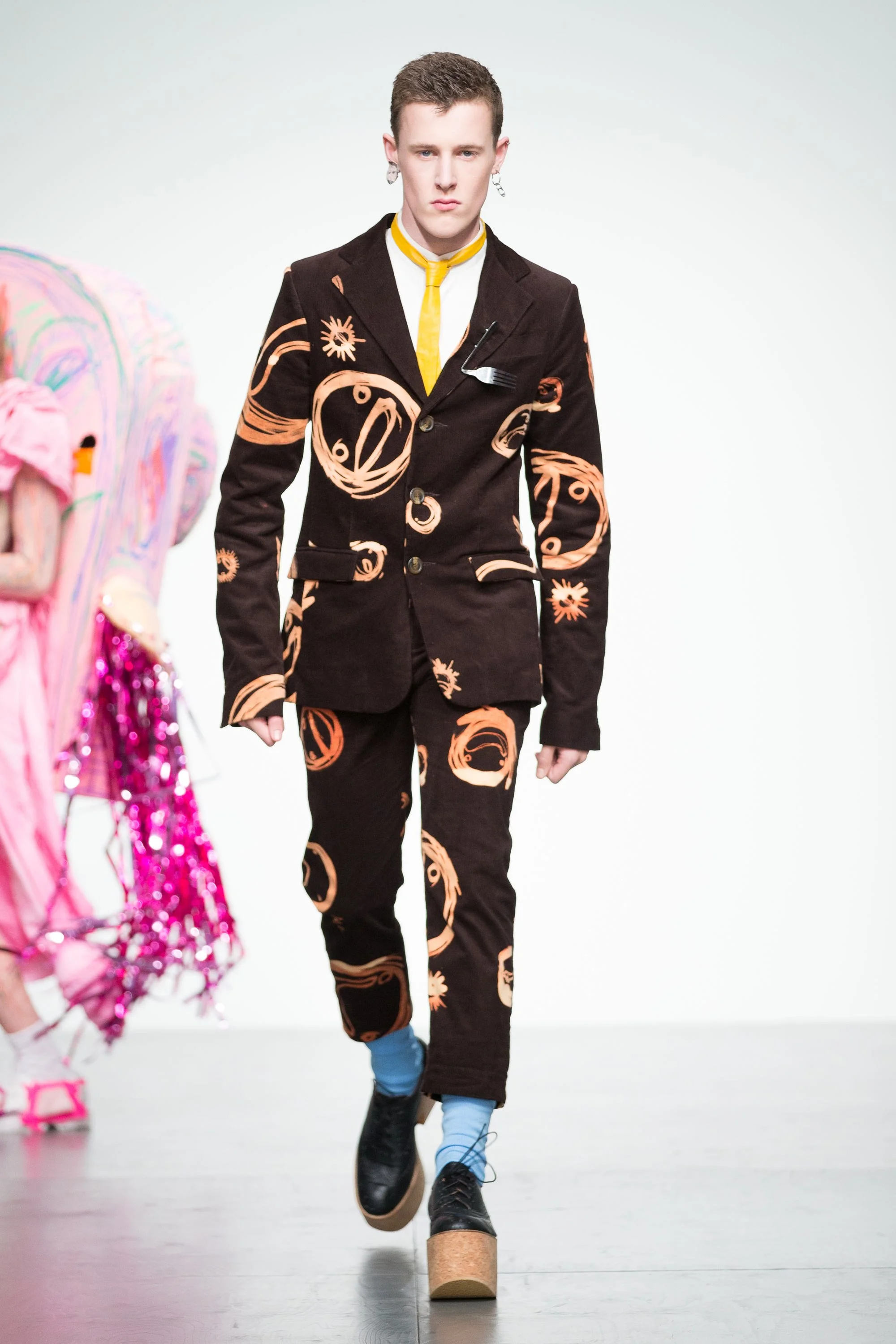 08-charles-jeffrey-loverboy-spring-summer-2018.jpg