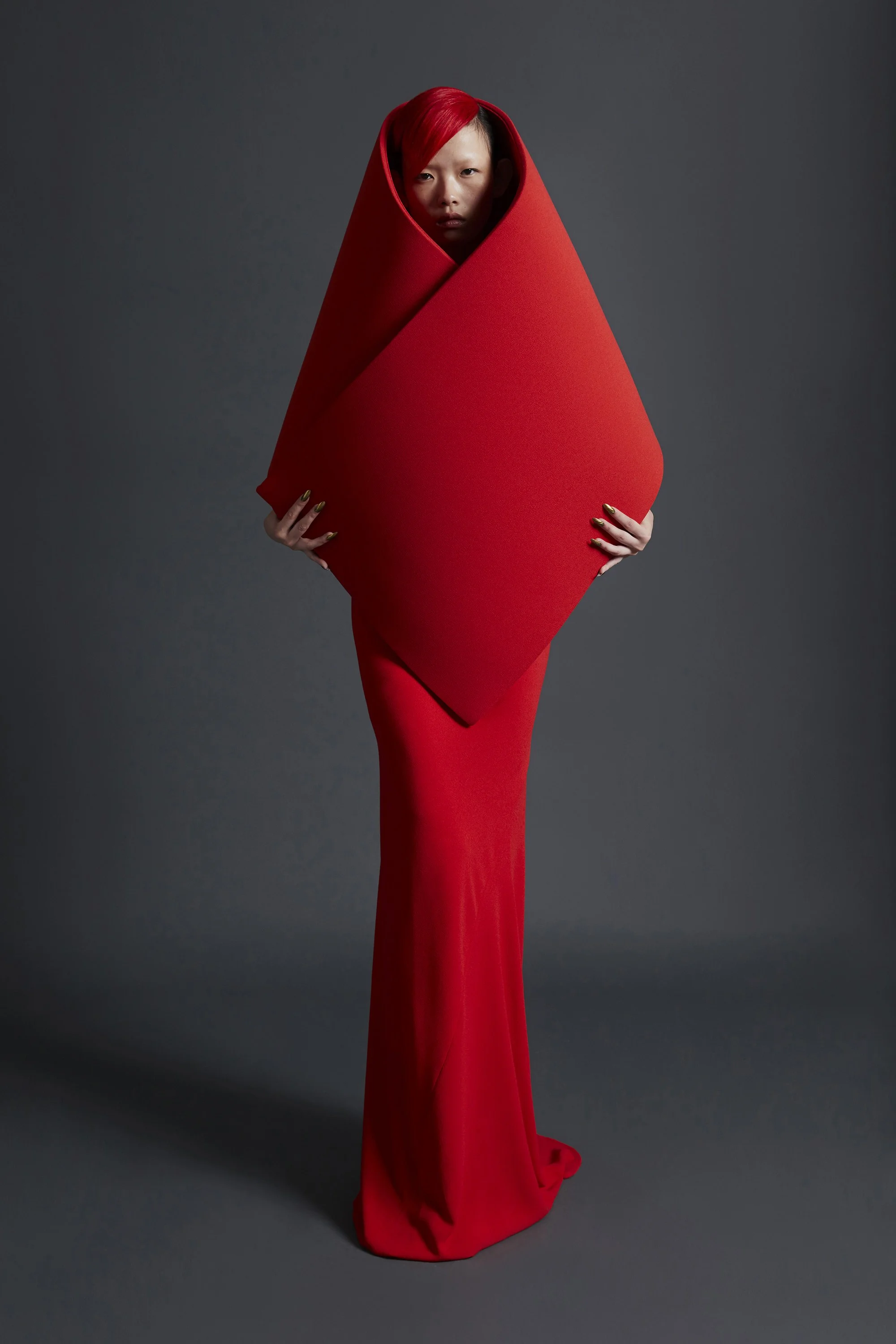 01-gareth-pugh-spring-2018-lookbook.jpg