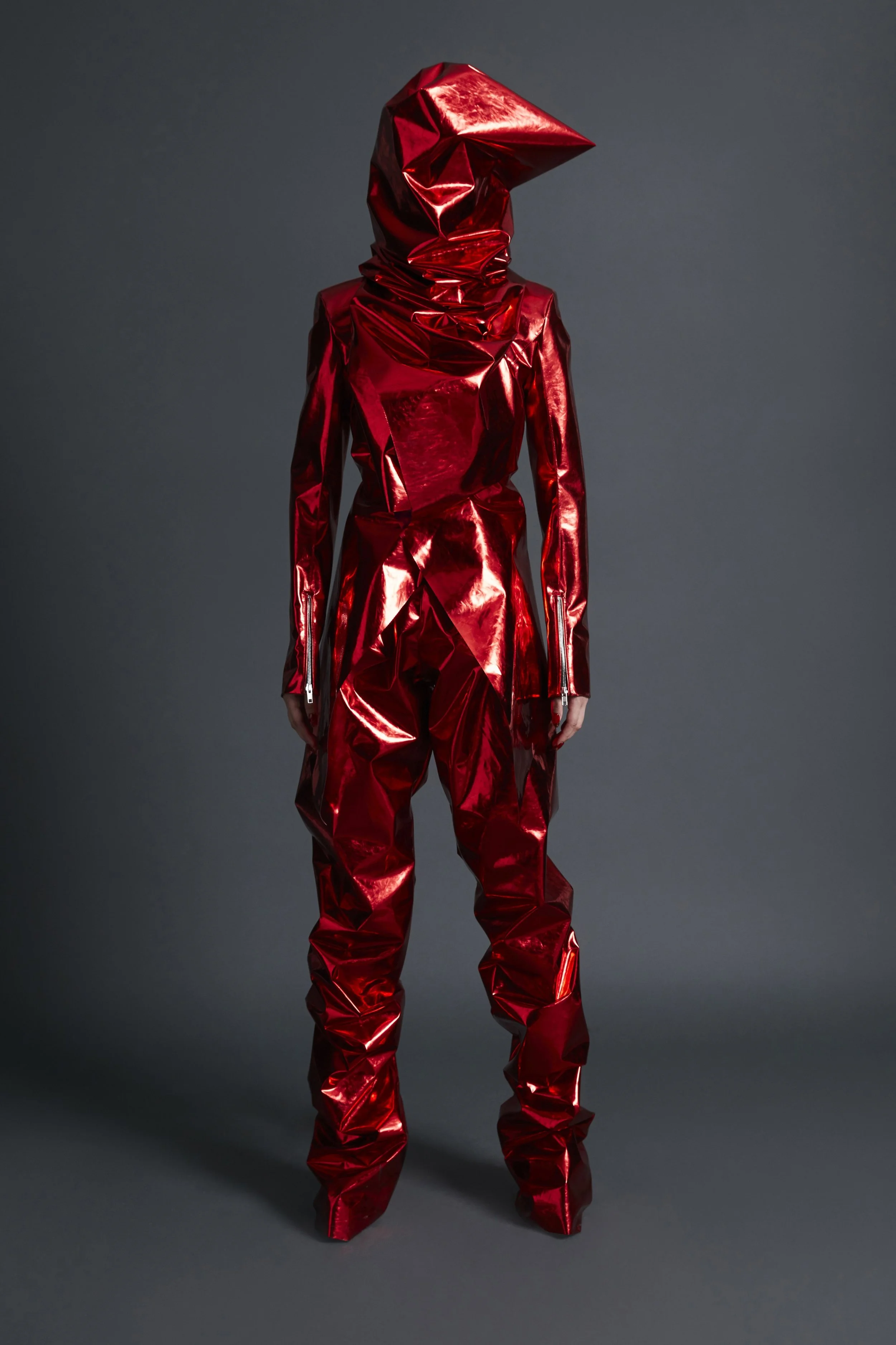 17-gareth-pugh-spring-2018-lookbook.jpg