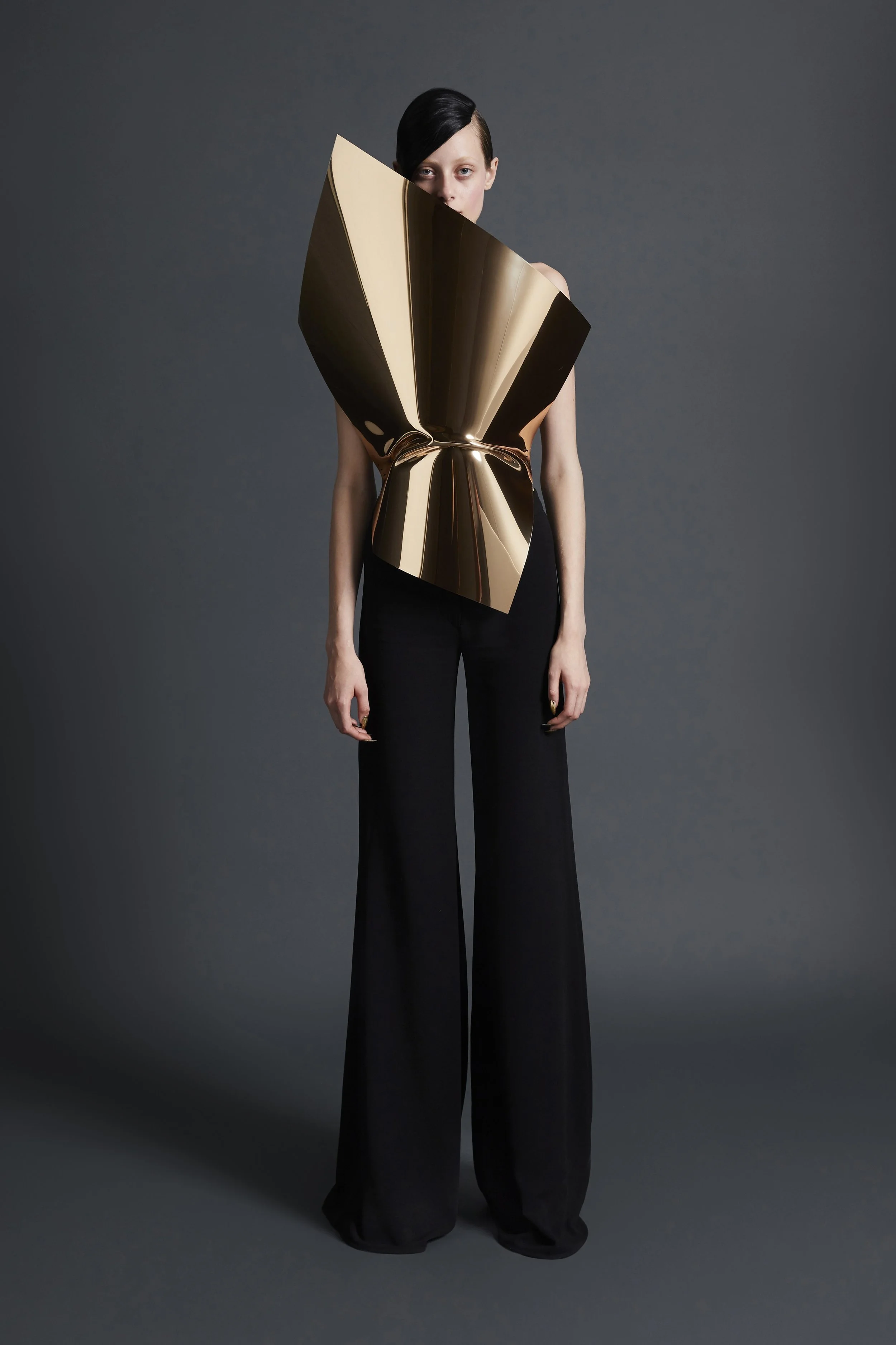 26-gareth-pugh-spring-2018-lookbook.jpg