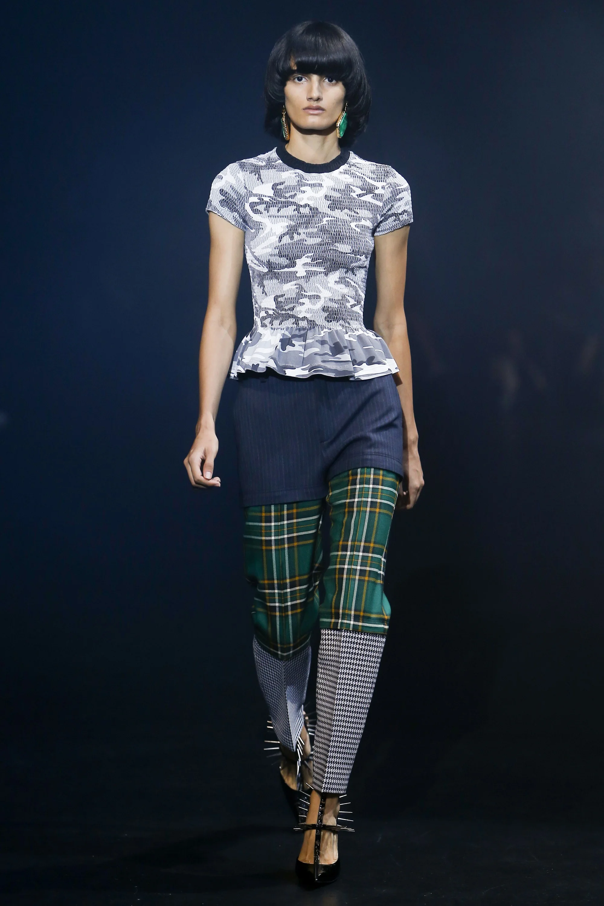 Look 2