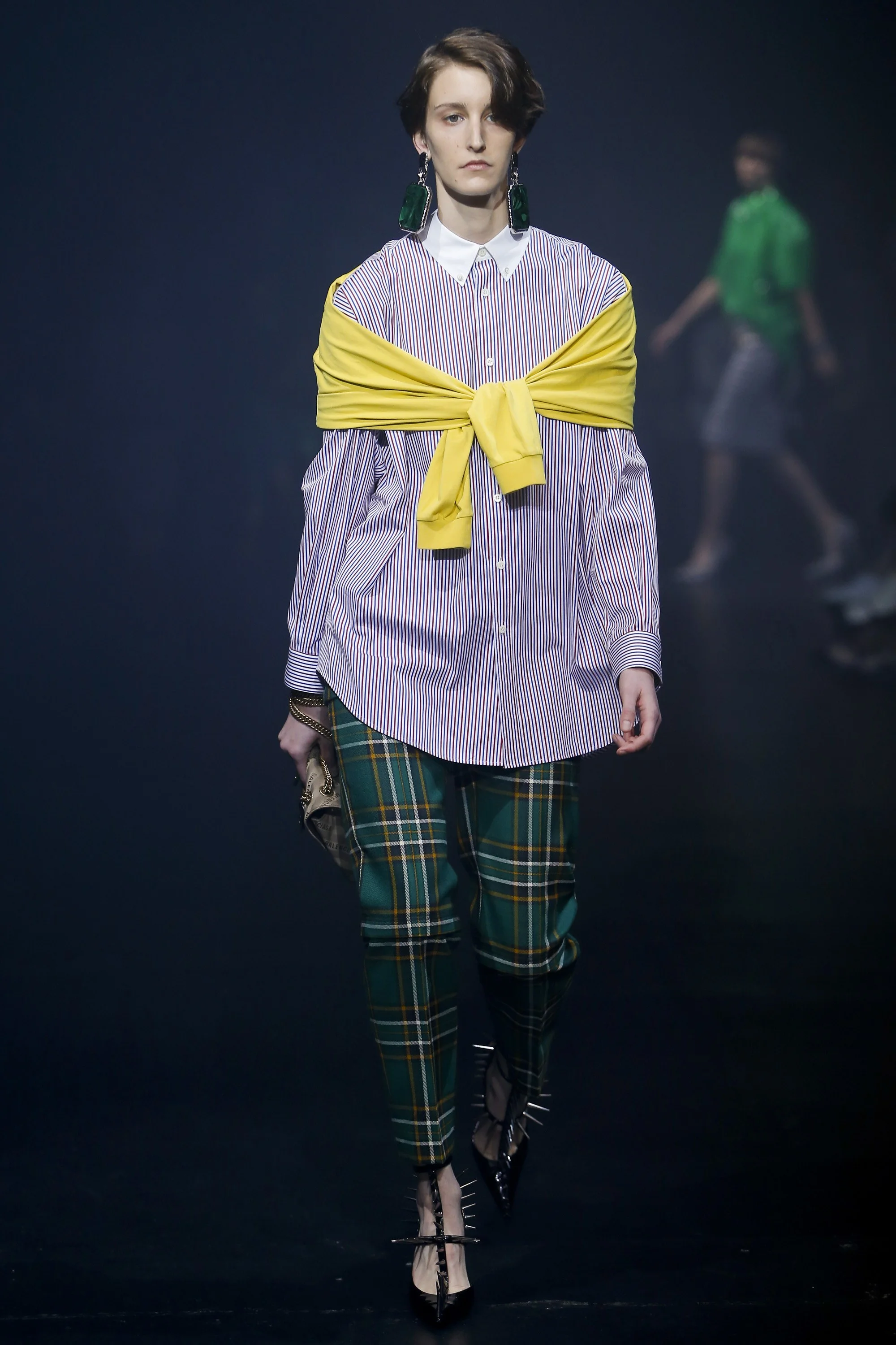 Look 5