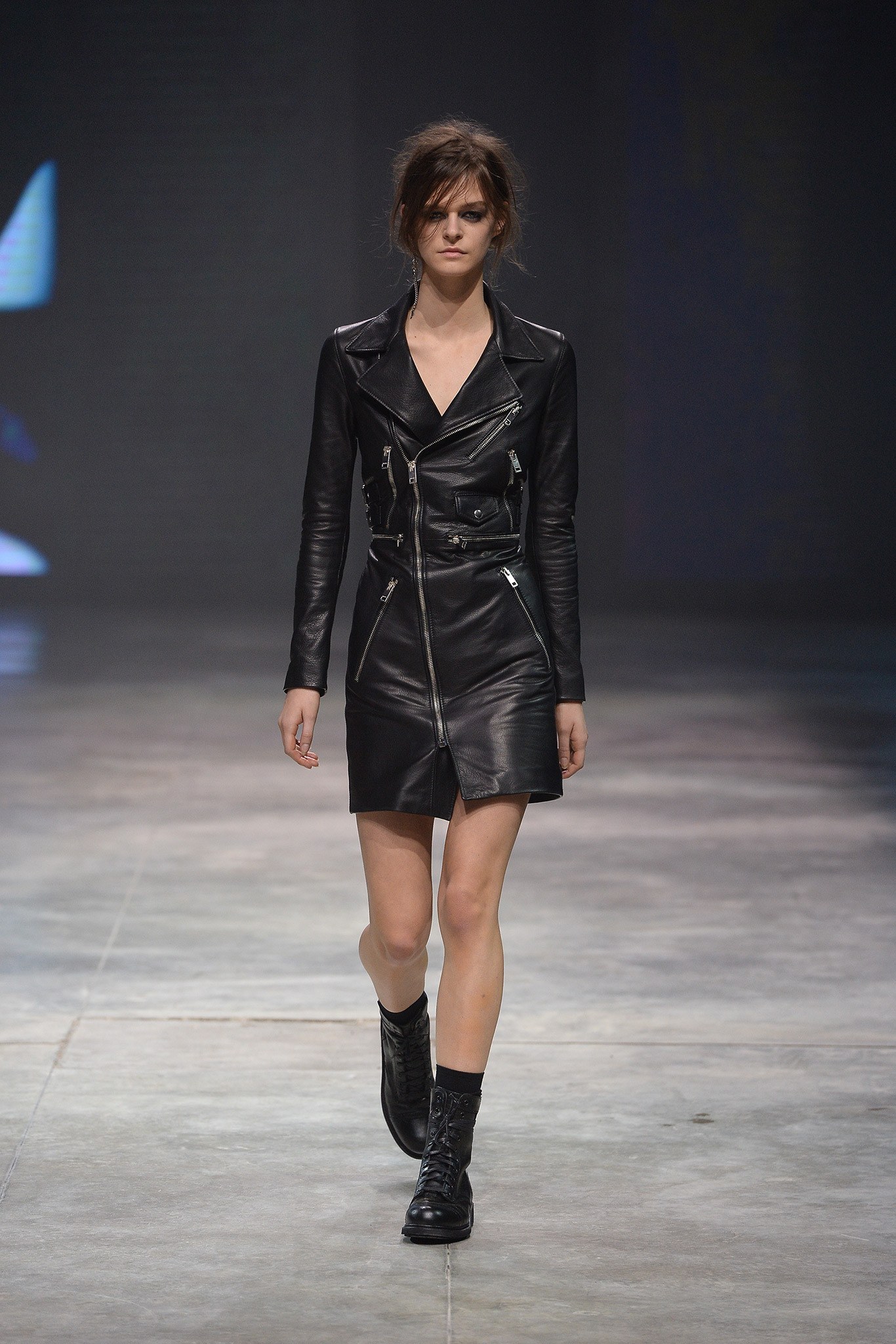 Diesel_005_1366.1366x2048.JPG