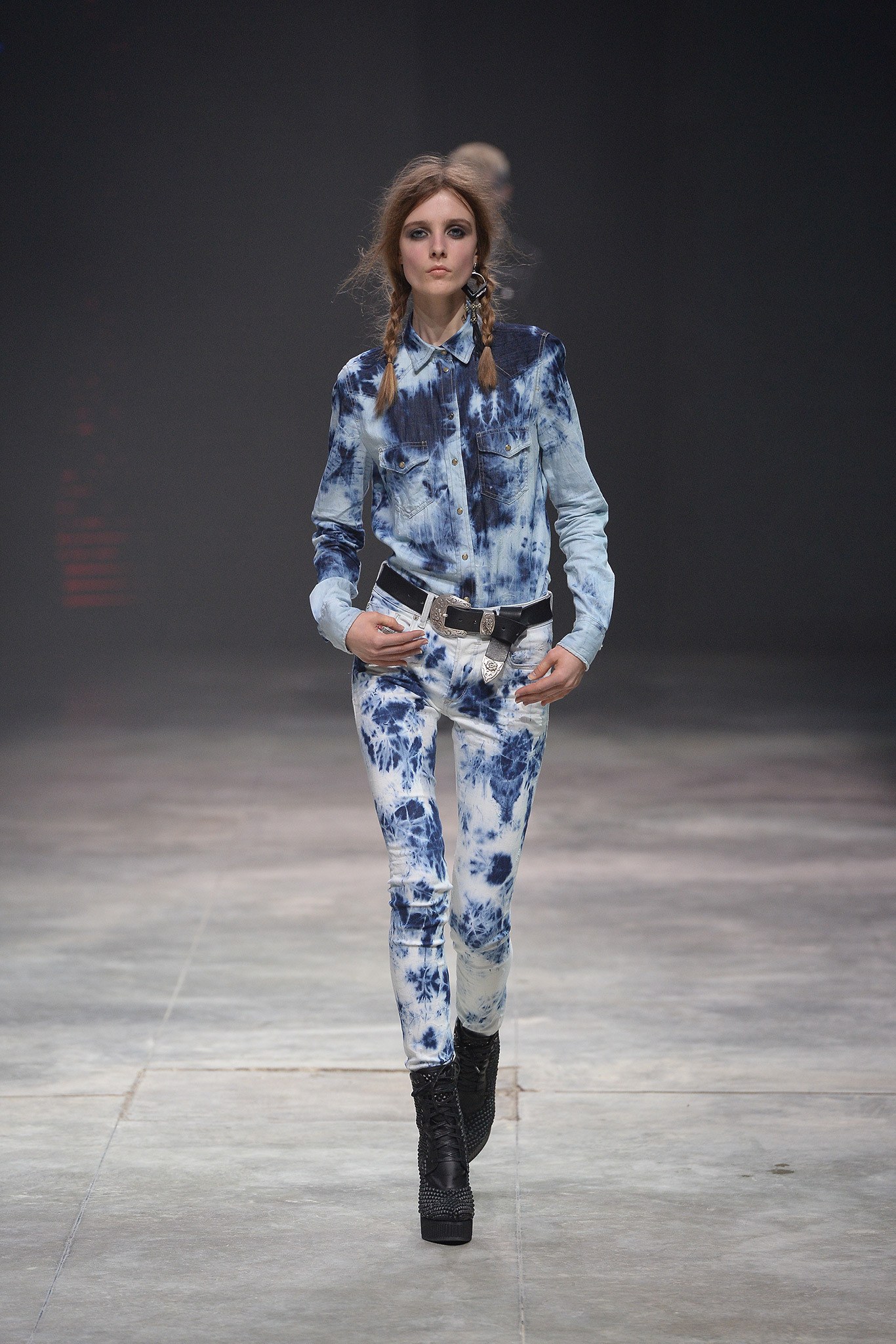 Diesel_006_1366.1366x2048.JPG
