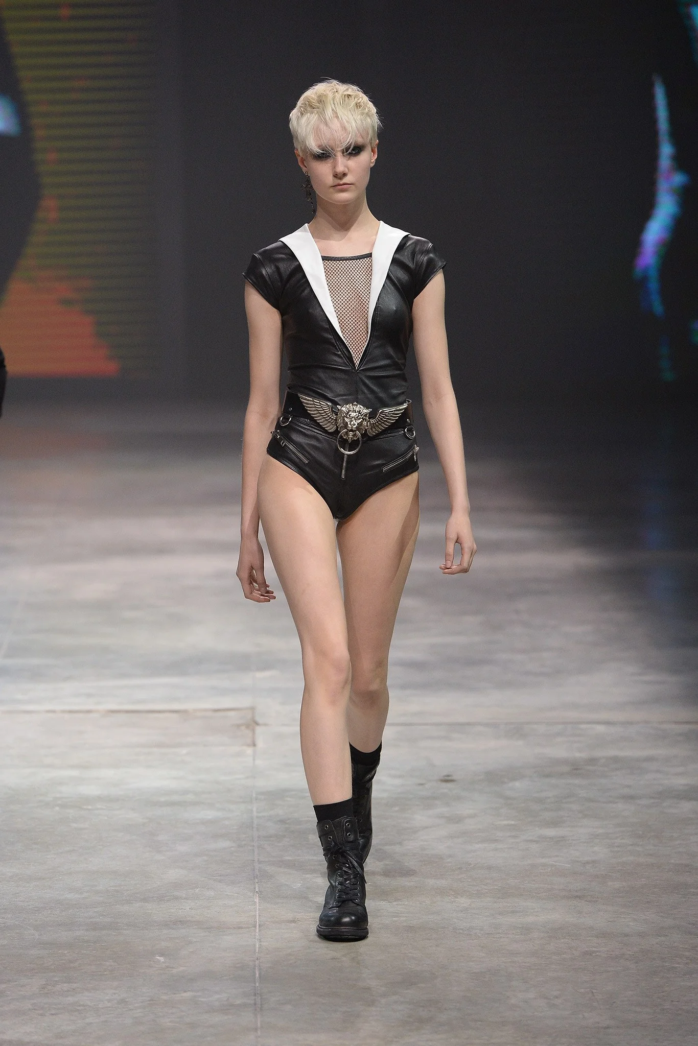 Diesel_016_1366.1366x2048.JPG