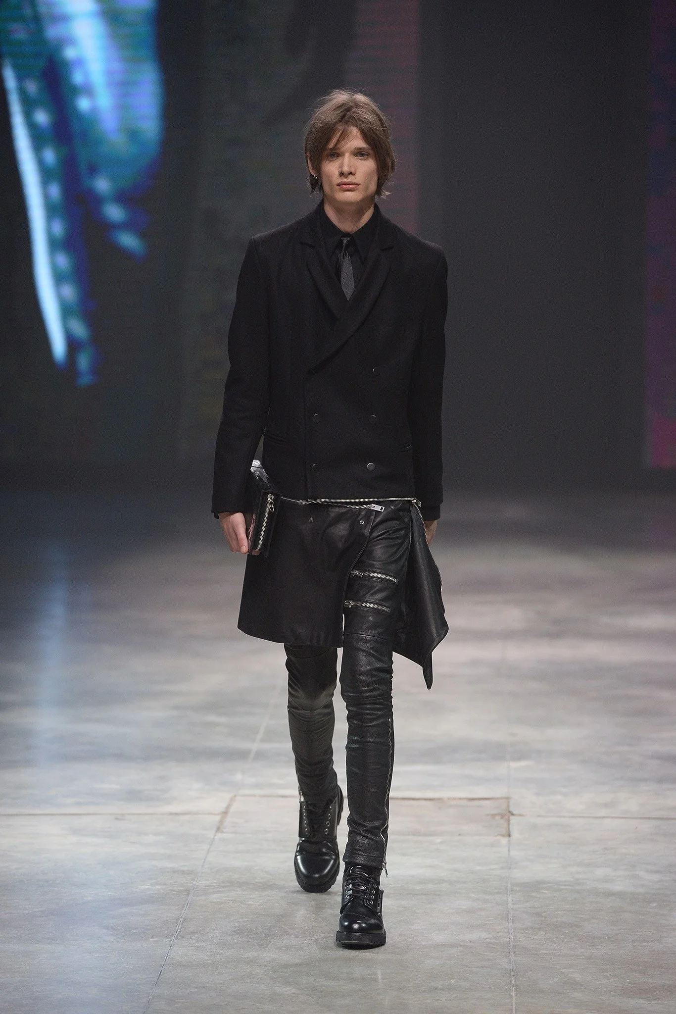 Diesel_019_1366.1366x2048.JPG