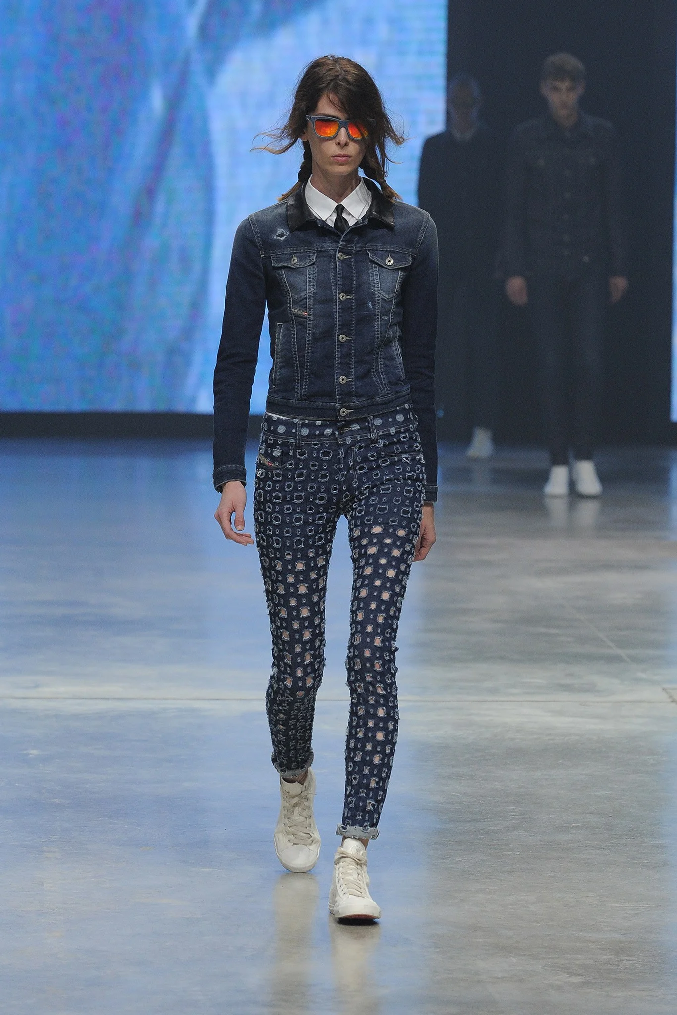 Diesel_033_1366.1366x2048.JPG