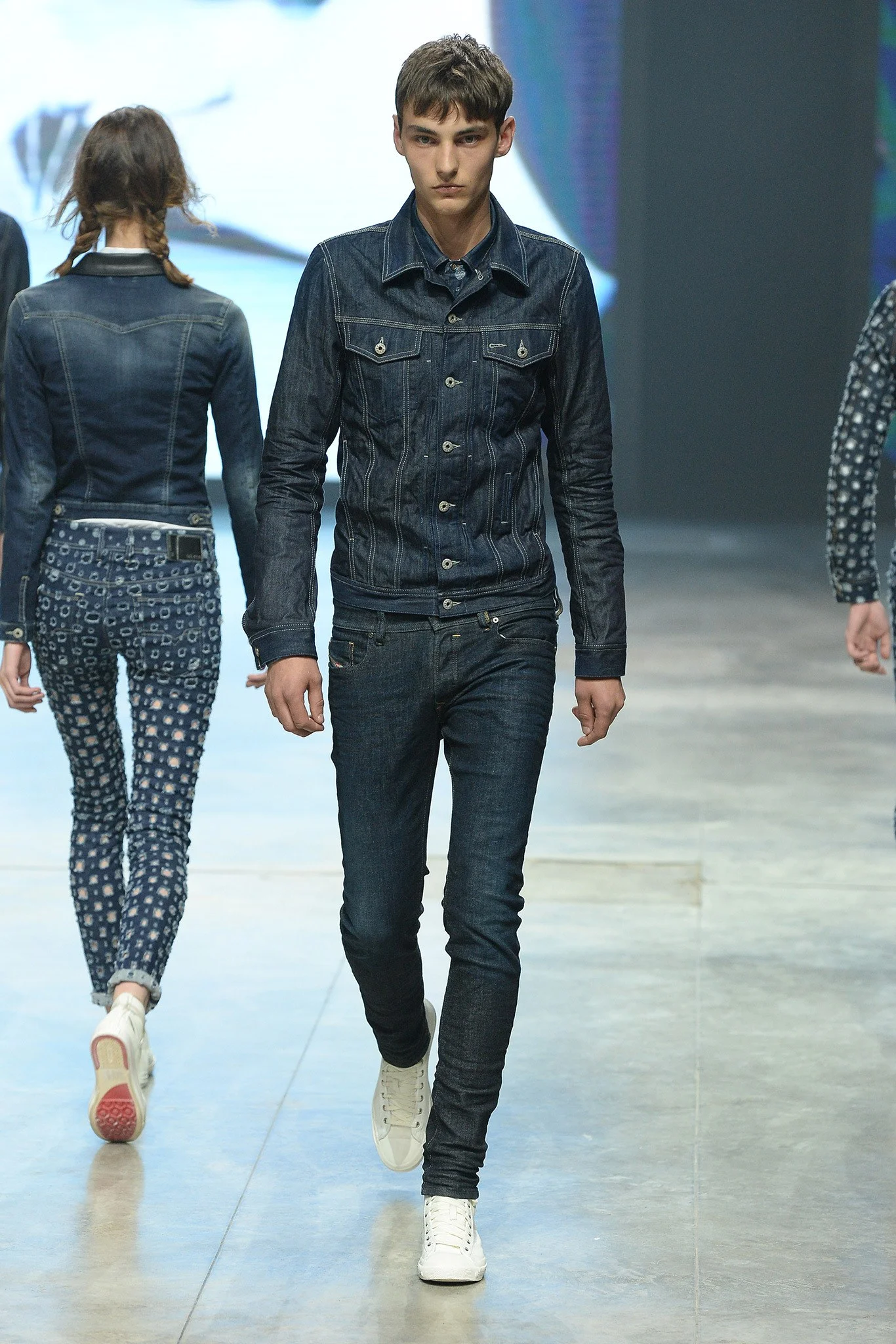 Diesel_035_1366.1366x2048.JPG