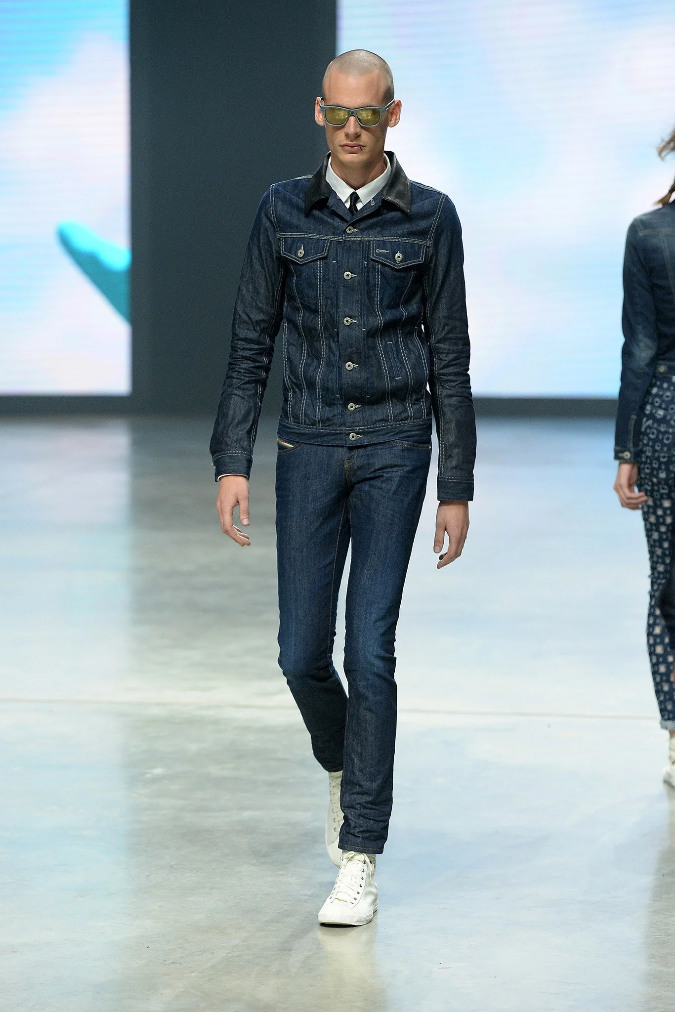 Diesel_036_1366.1366x2048.JPG