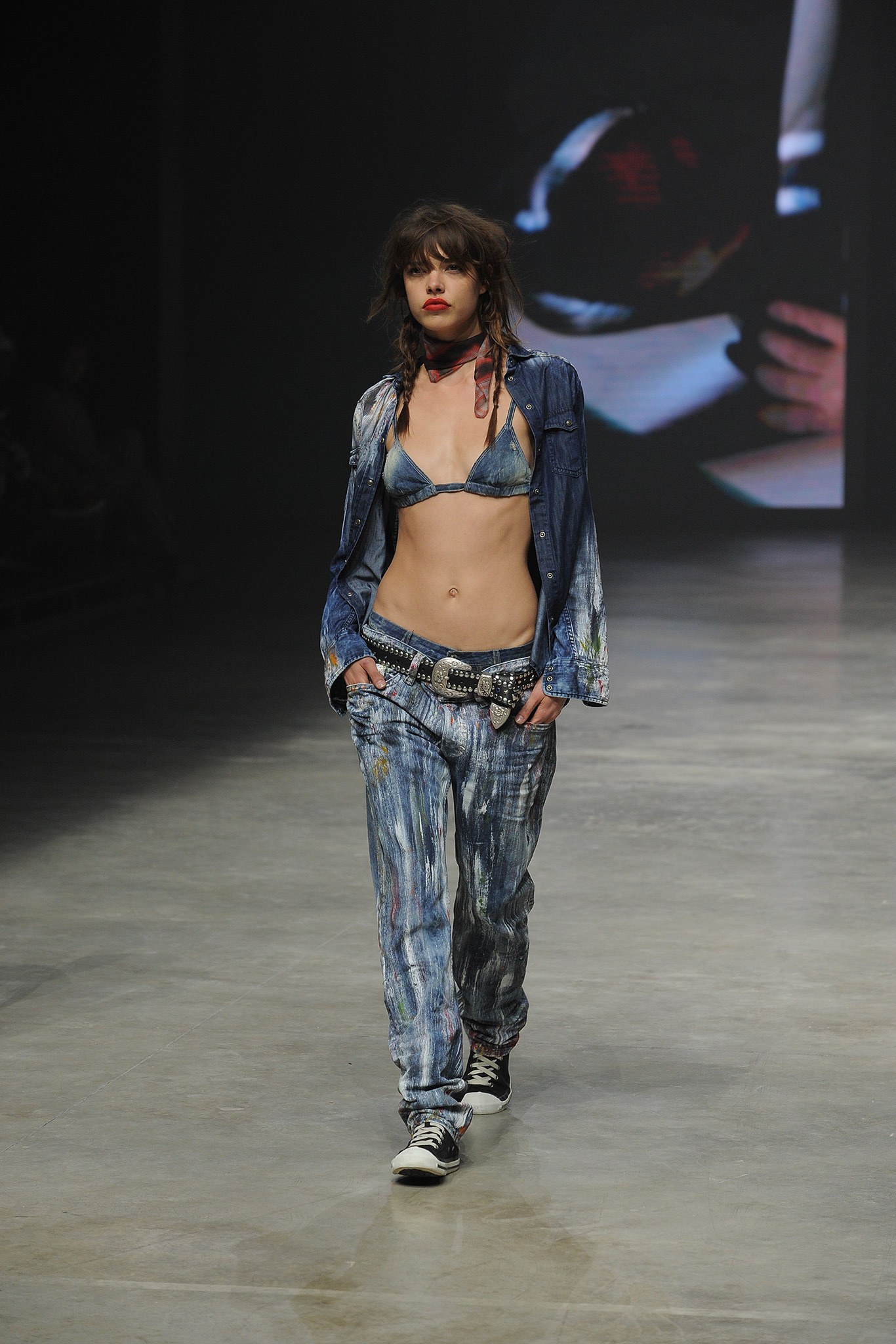 Diesel_049_1366.1366x2048.JPG