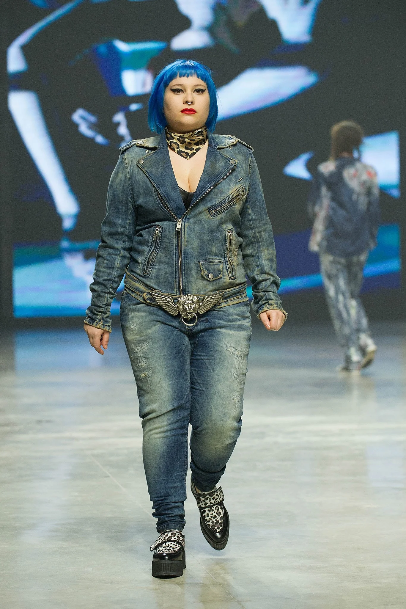 Diesel_051_1366.1366x2048.JPG
