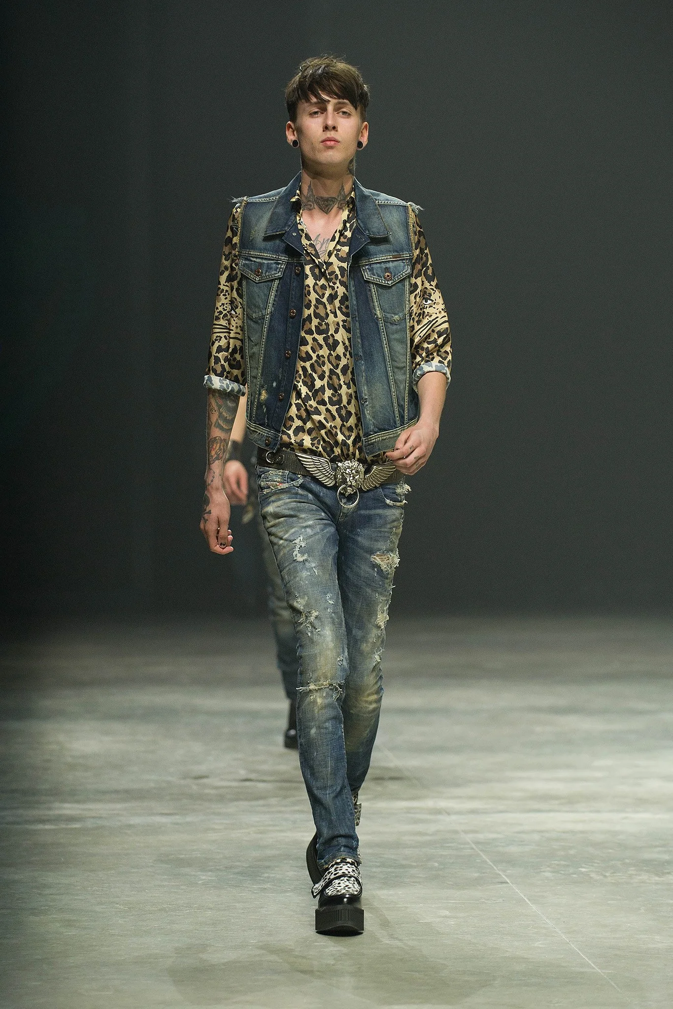 Diesel_056_1366.1366x2048.JPG