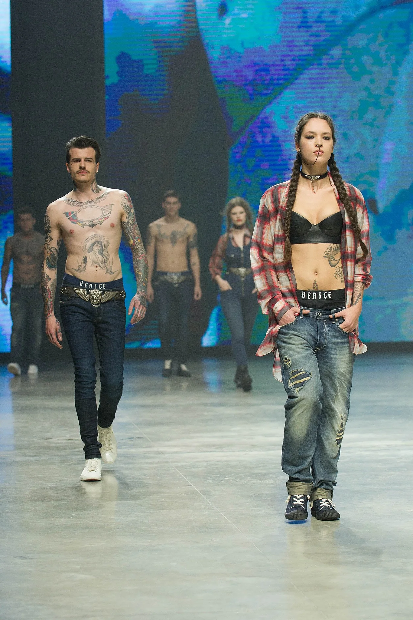 Diesel_060_1366.1366x2048.JPG