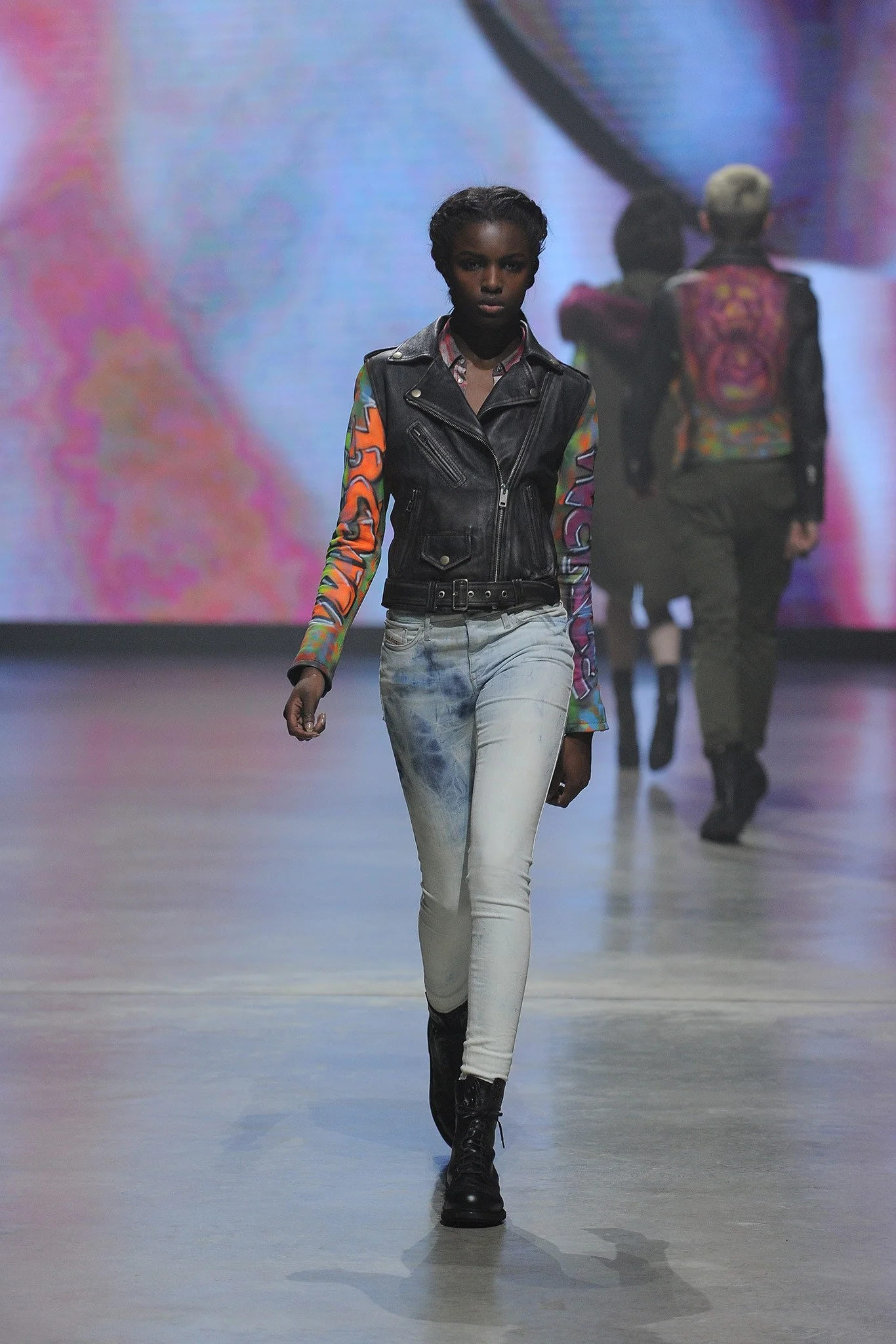 Diesel_078_1366.1366x2048.JPG