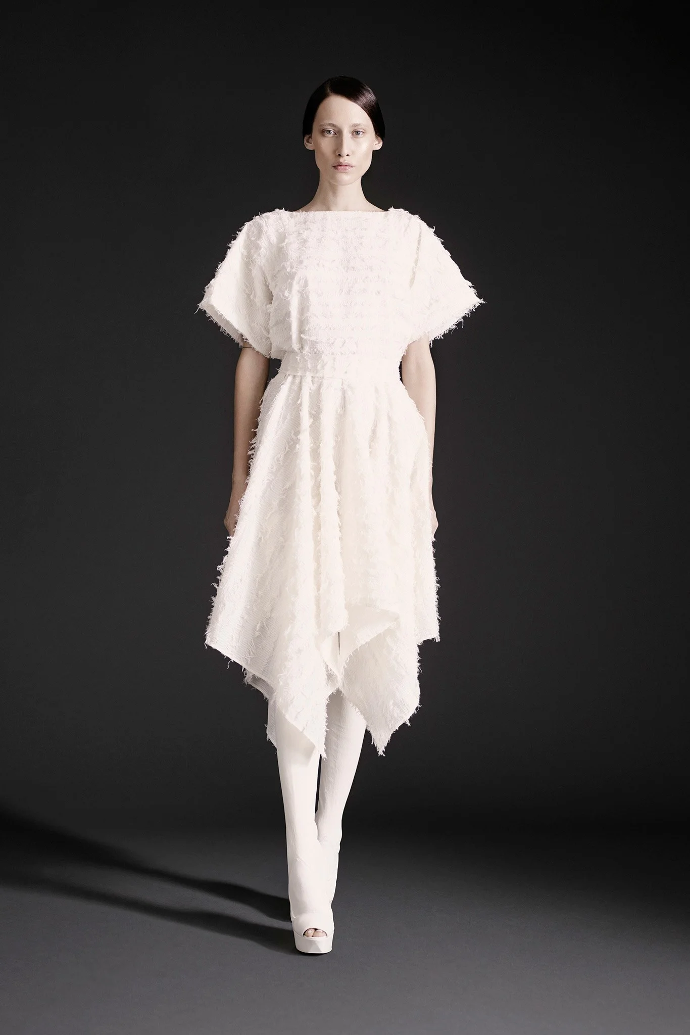 Gareth_Pugh_003_1366.jpg