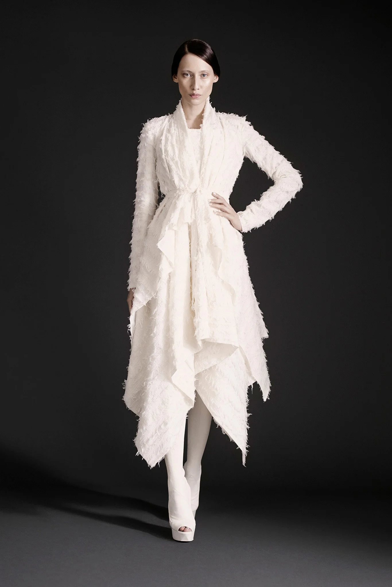 Gareth_Pugh_006_1366.jpg