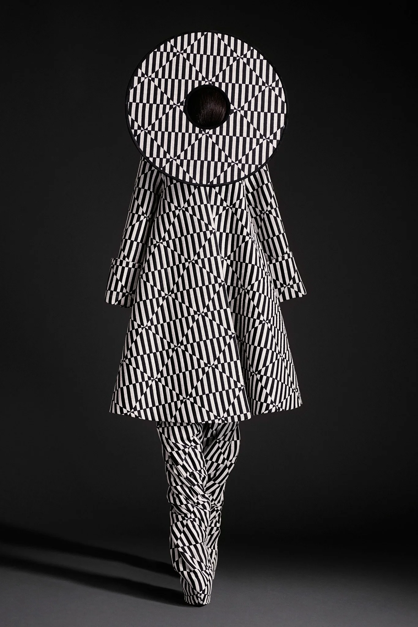 Gareth_Pugh_039_1366.jpg