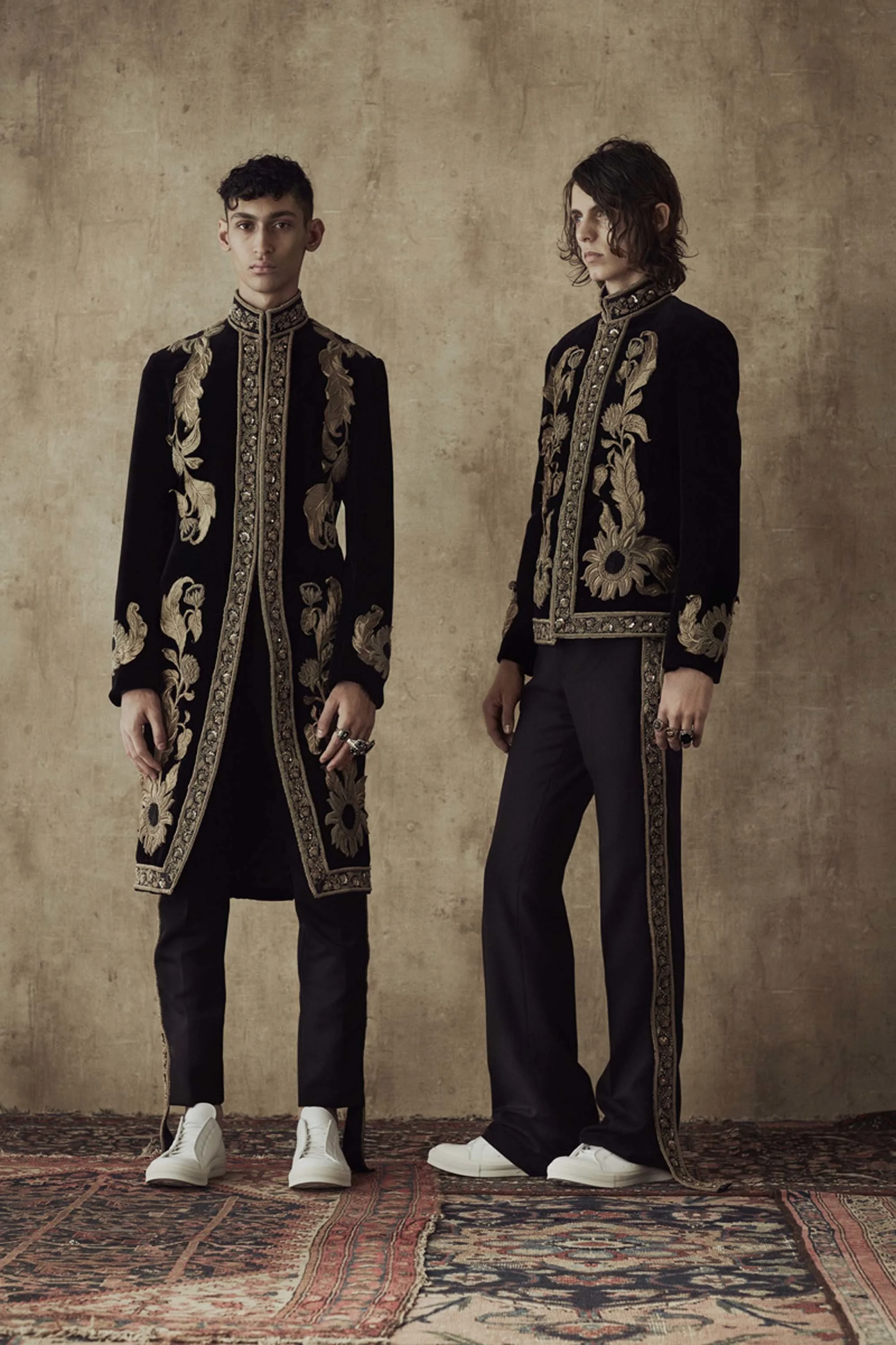 23-alexander-mcqueen-resort-17.jpg