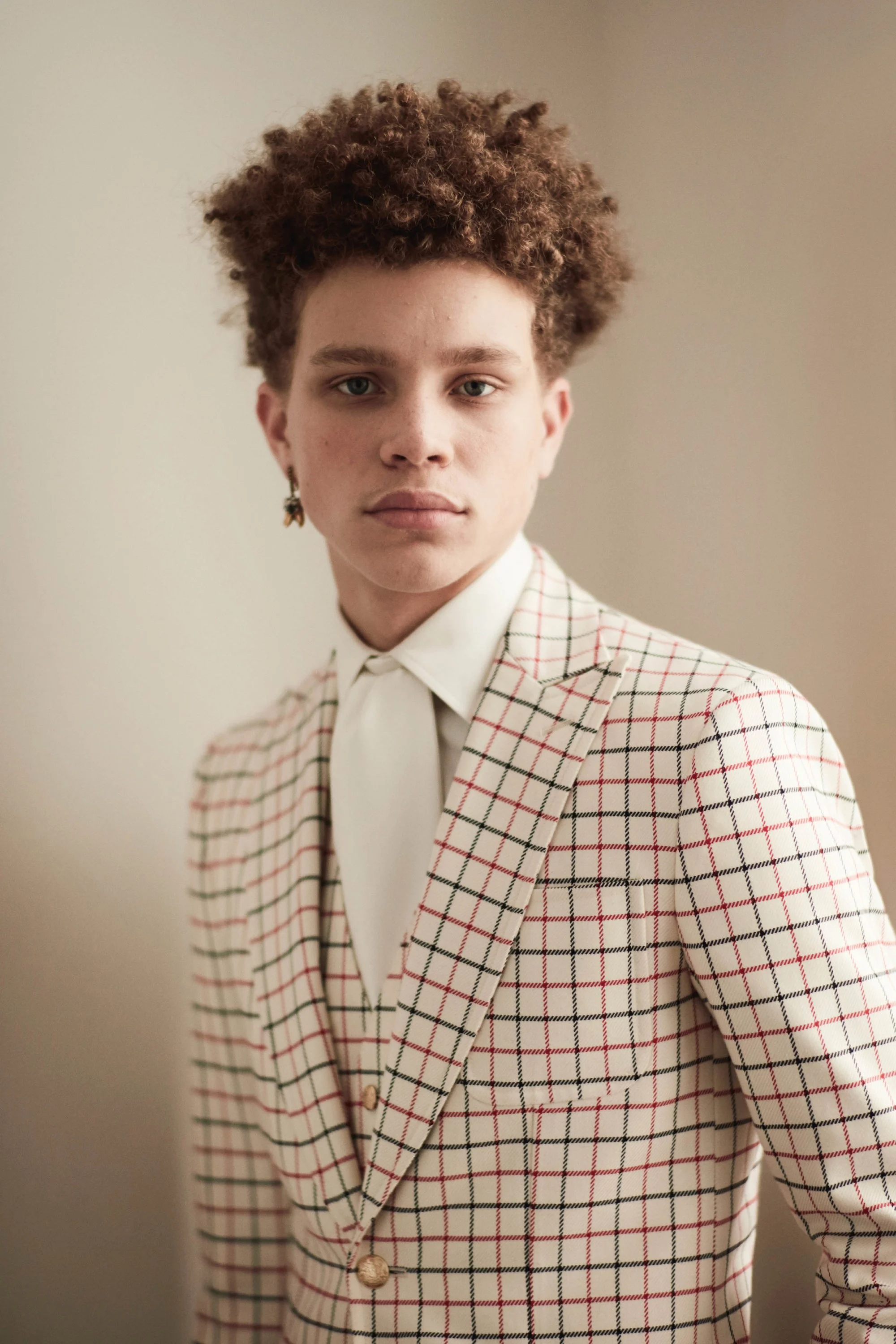 22-alexander-mcqueen-fall-2017.jpg