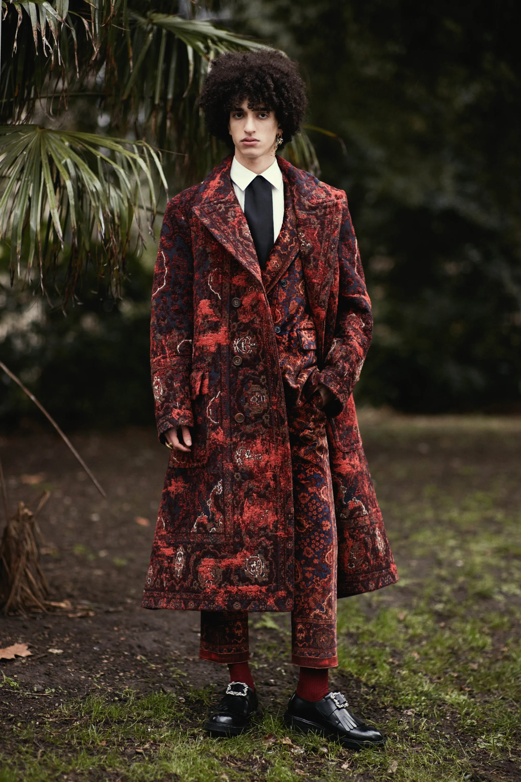 24-alexander-mcqueen-fall-2017.jpg