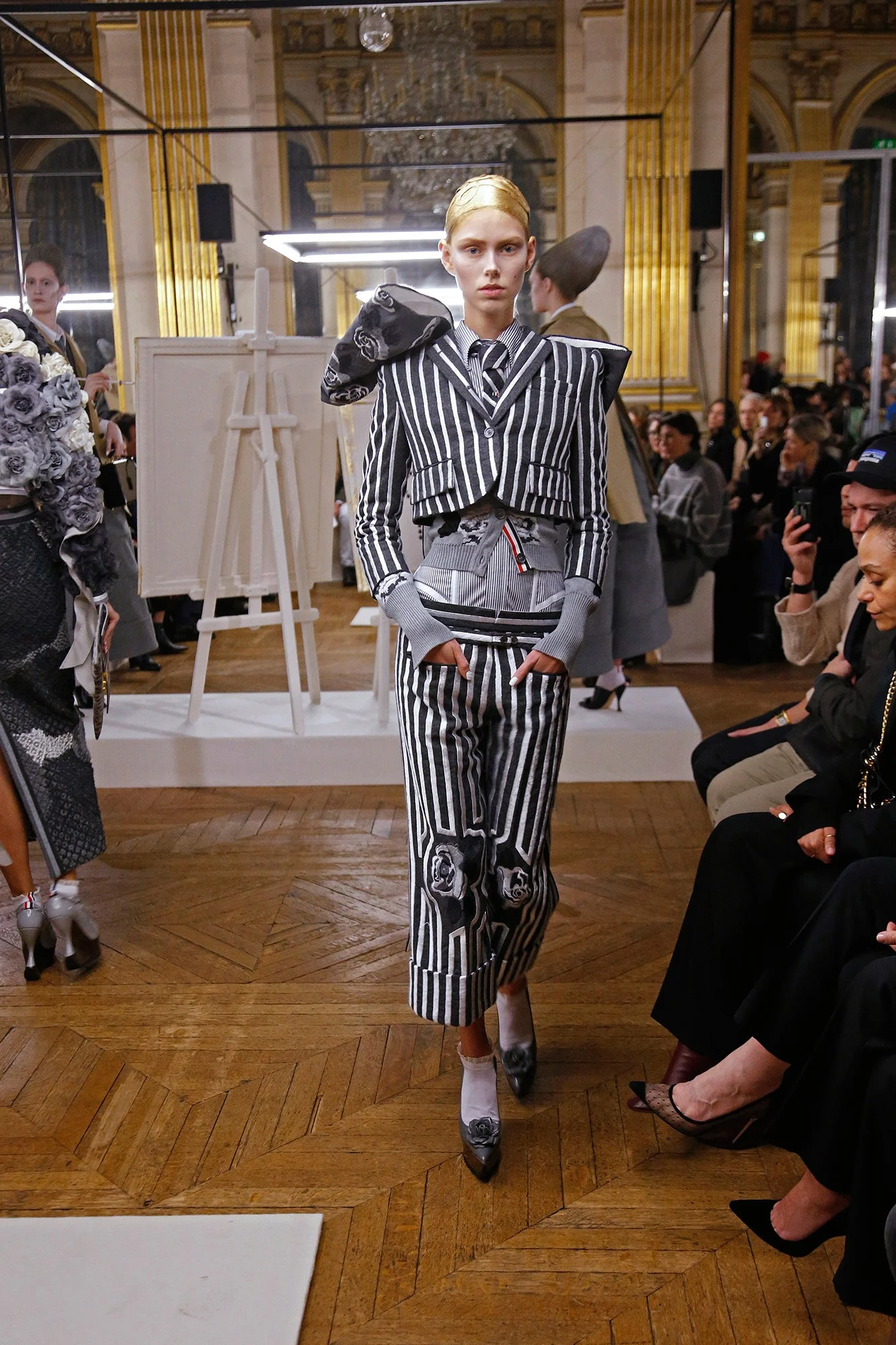 15-thom-browne-fall-2018-ready-to-wear.jpg