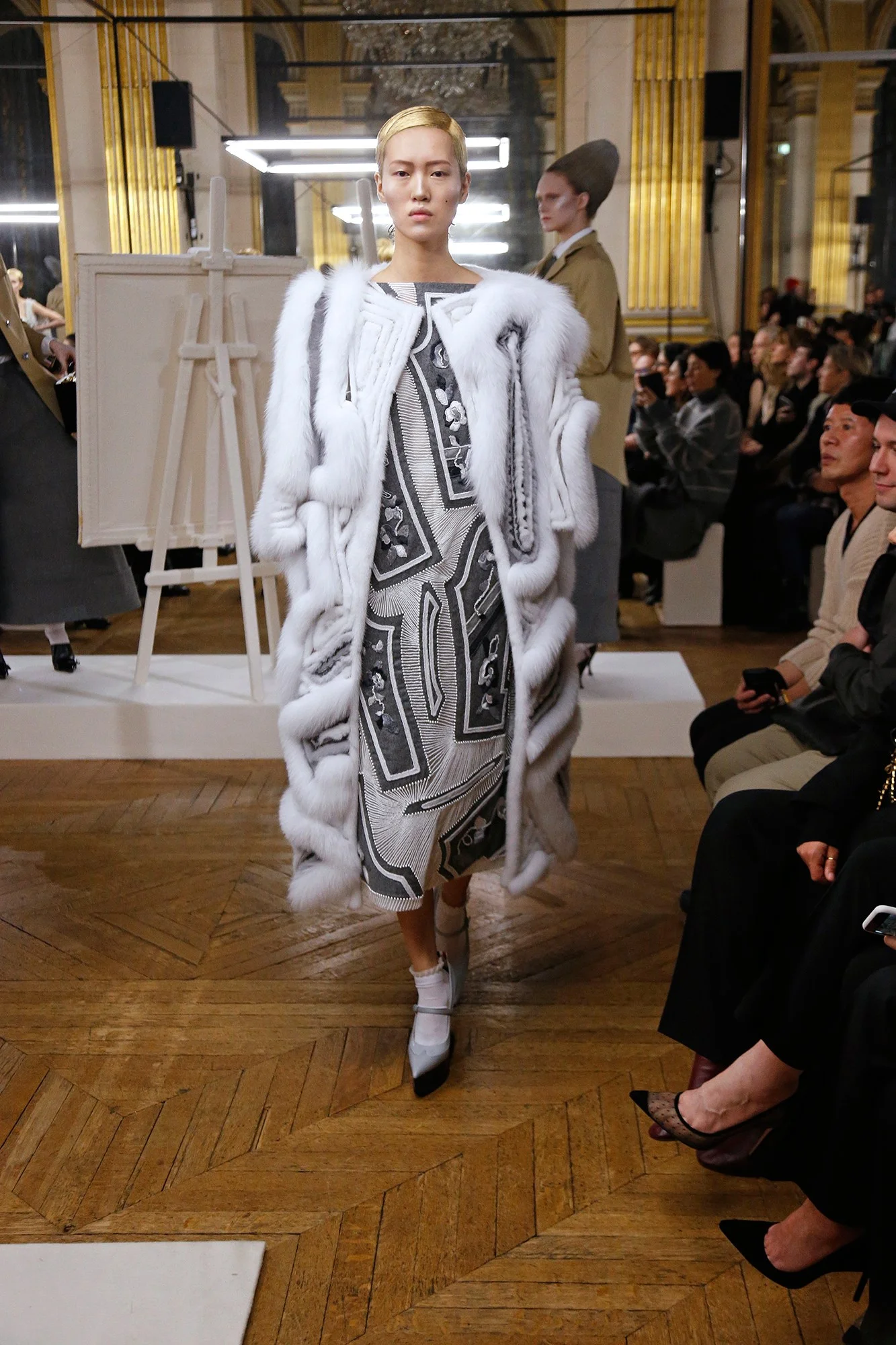 28-thom-browne-fall-2018-ready-to-wear.jpg