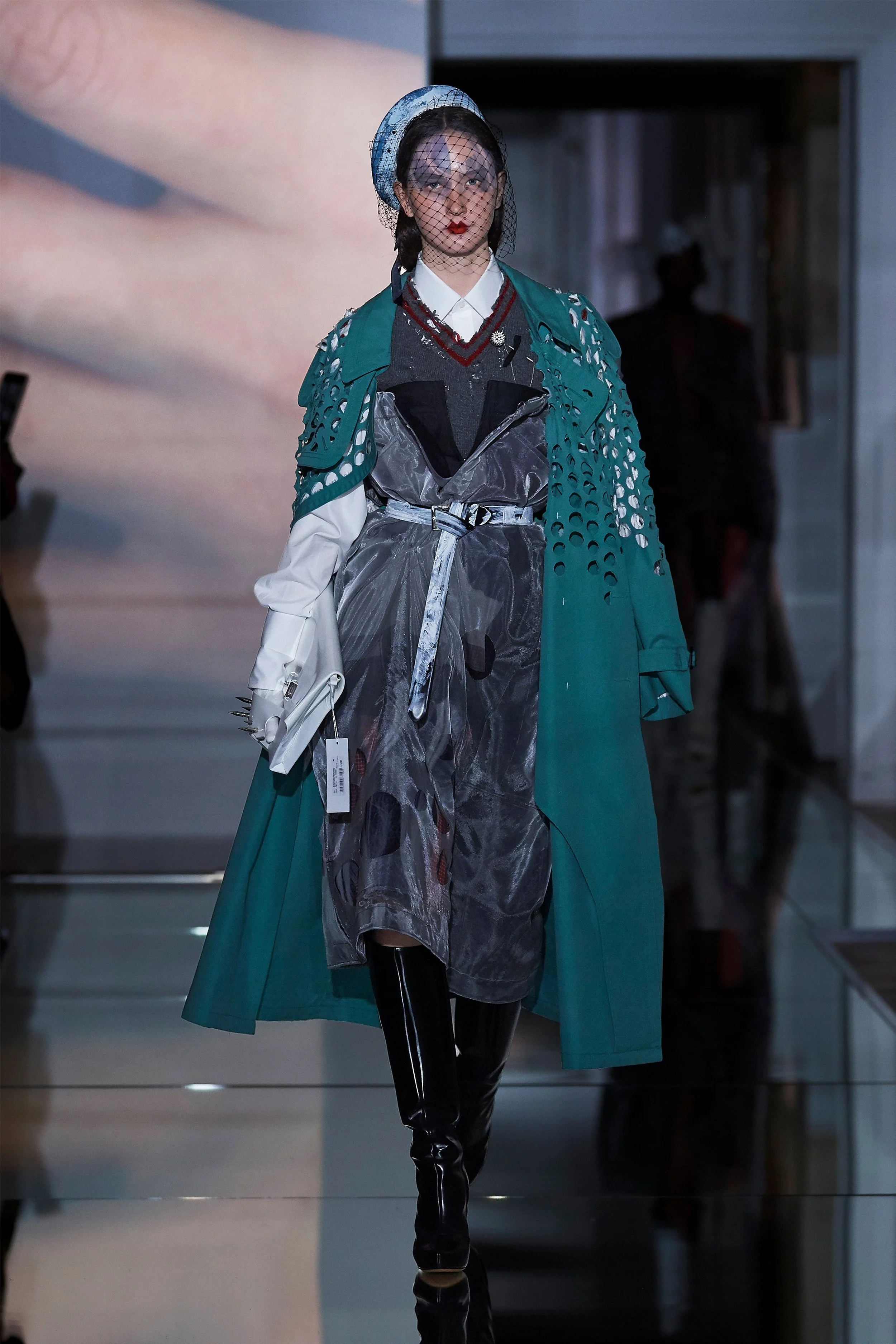 00029-Maison-Margiela-Couture-Fall-19.jpg