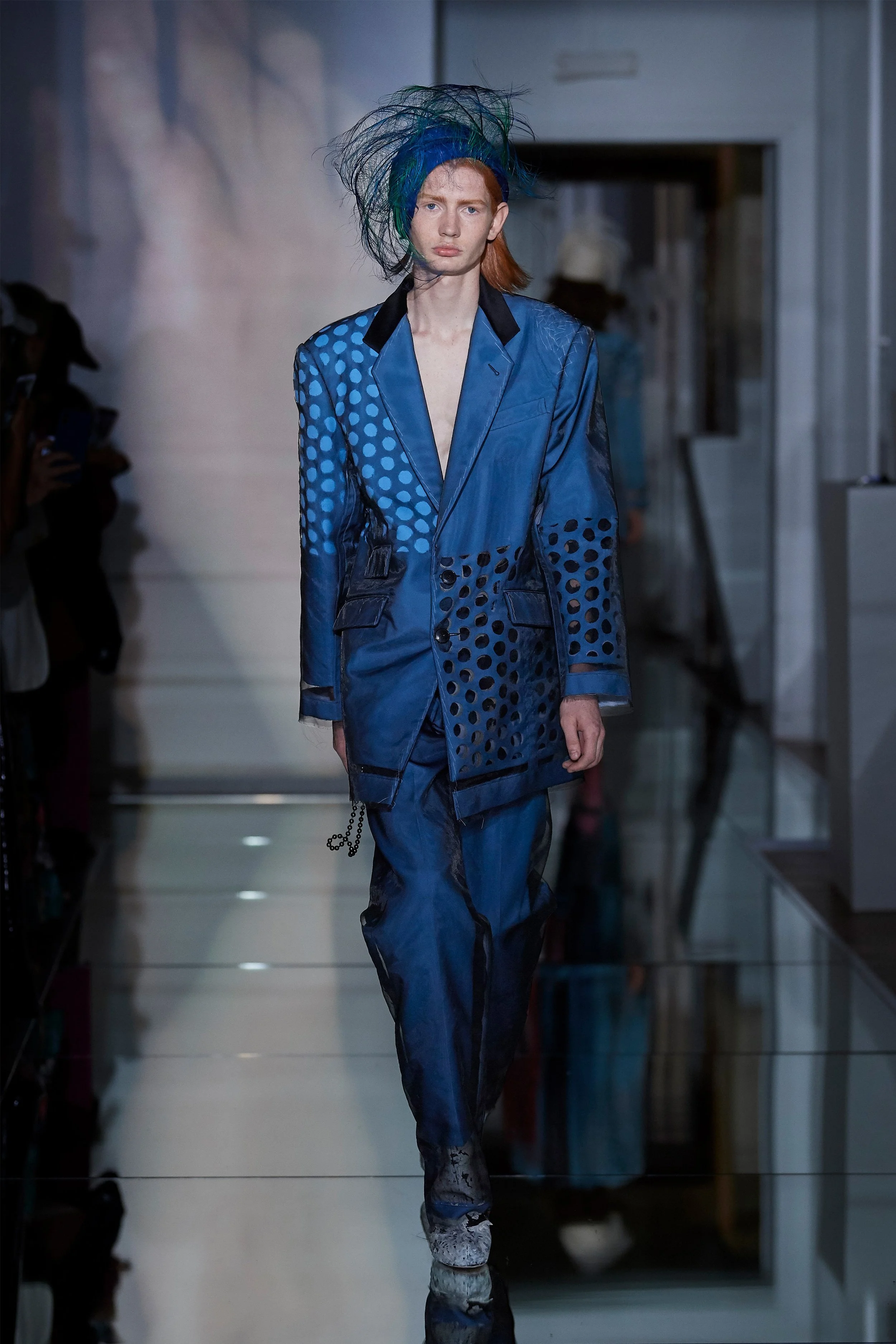 00035-Maison-Margiela-Couture-Fall-19.jpg