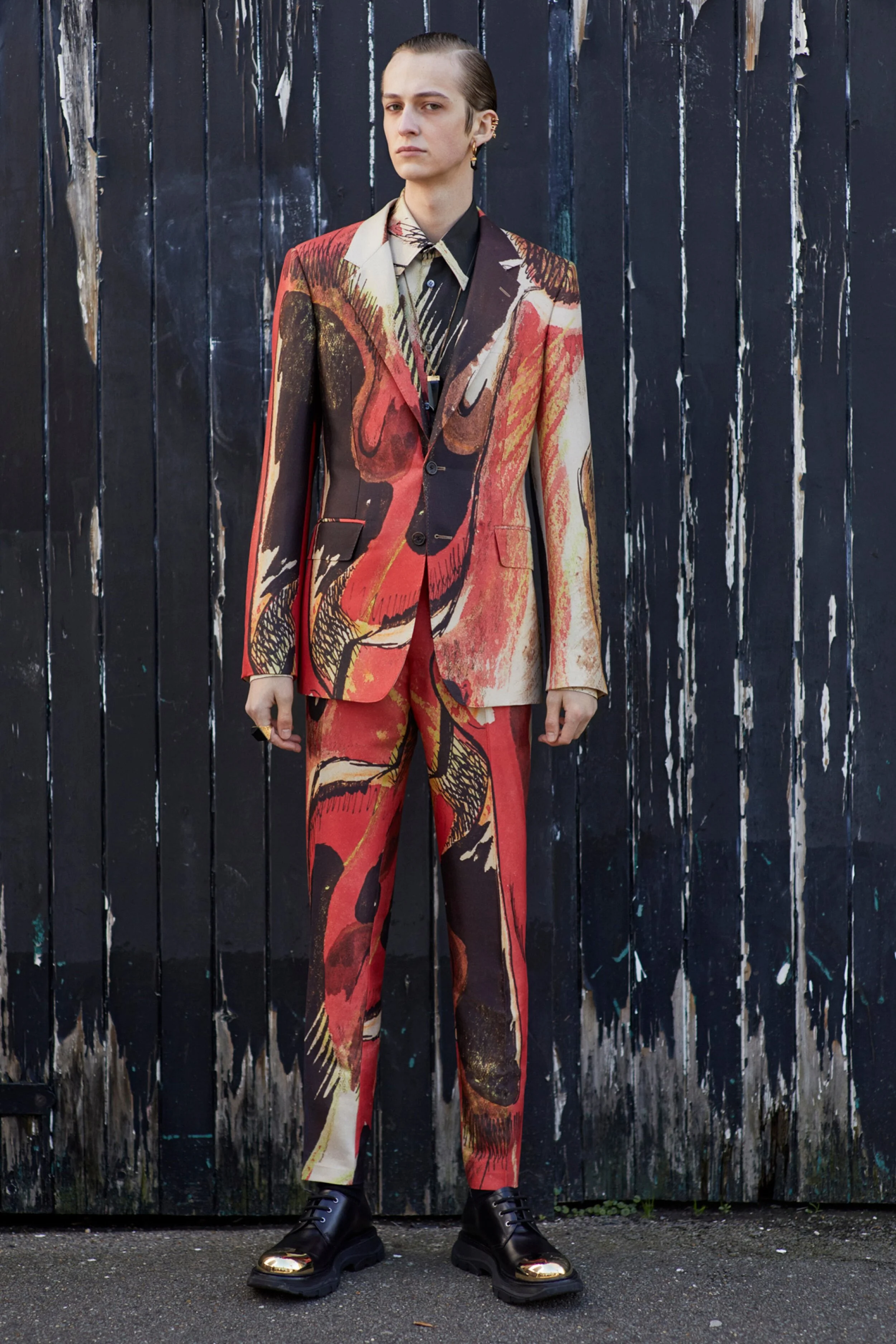 00030-Alexander-McQueen-Menswear-Fall-2020.jpg