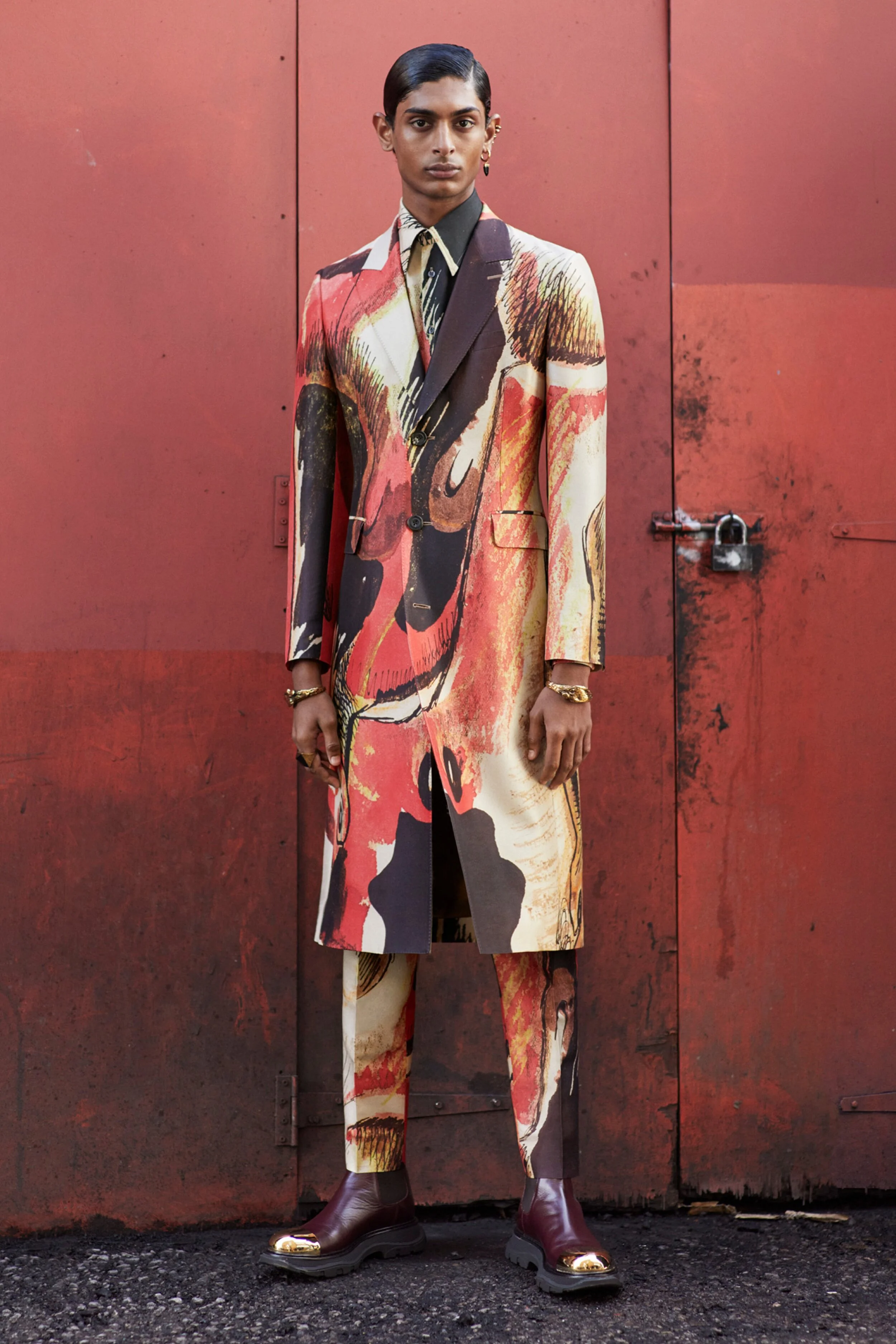 00031-Alexander-McQueen-Menswear-Fall-2020.jpg