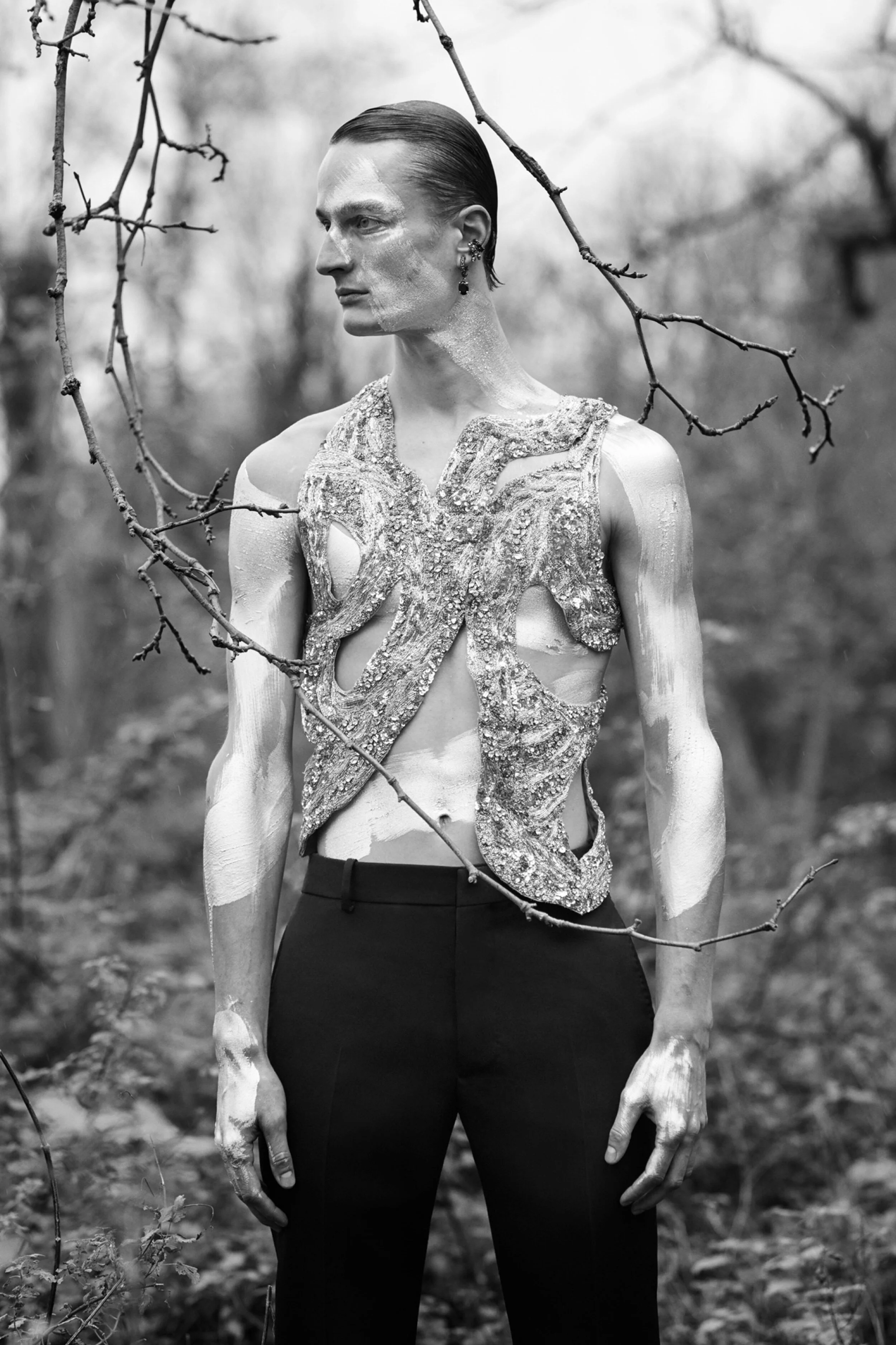 00032-Alexander-McQueen-Menswear-Fall-2020.jpg
