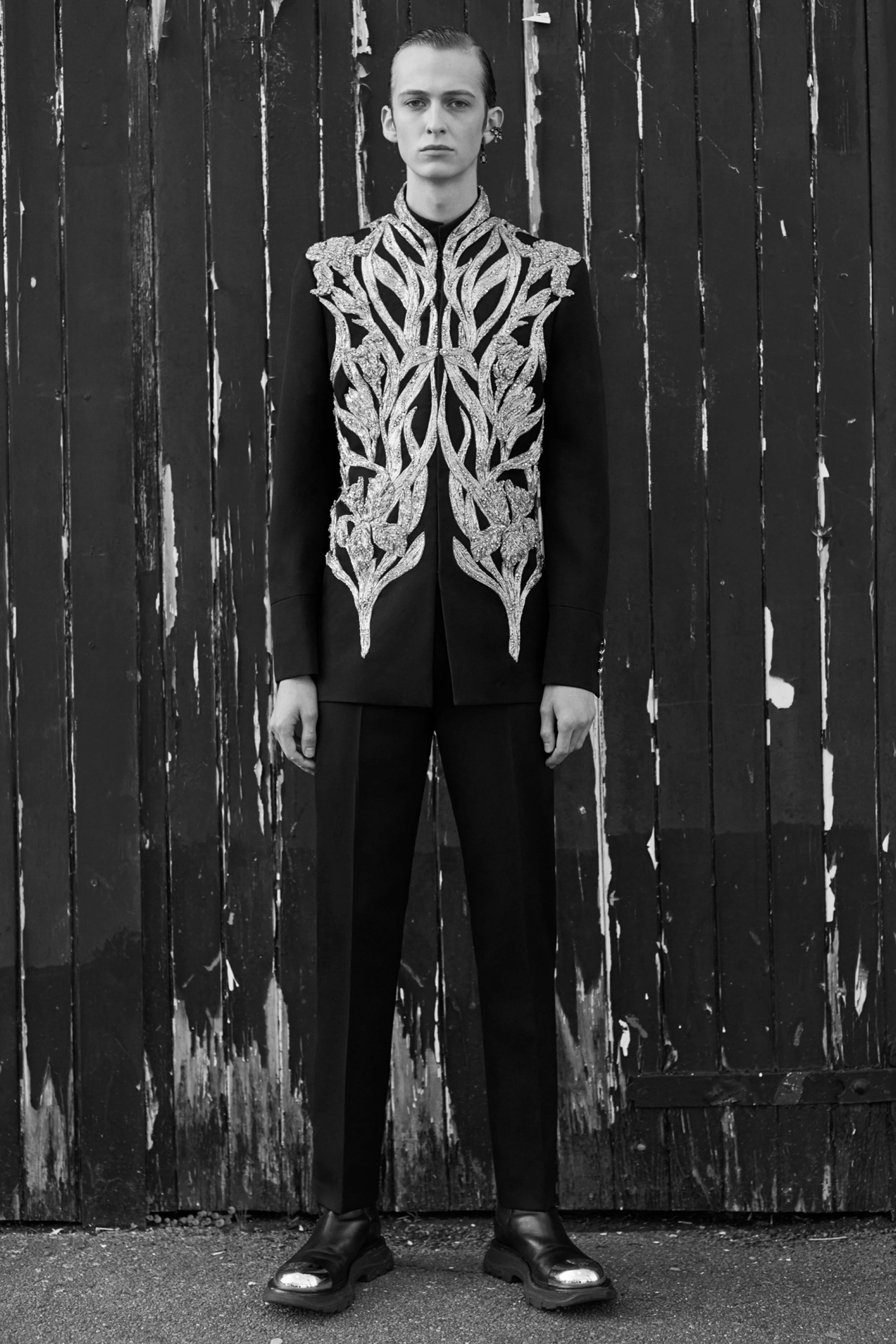00041-Alexander-McQueen-Menswear-Fall-2020.jpg